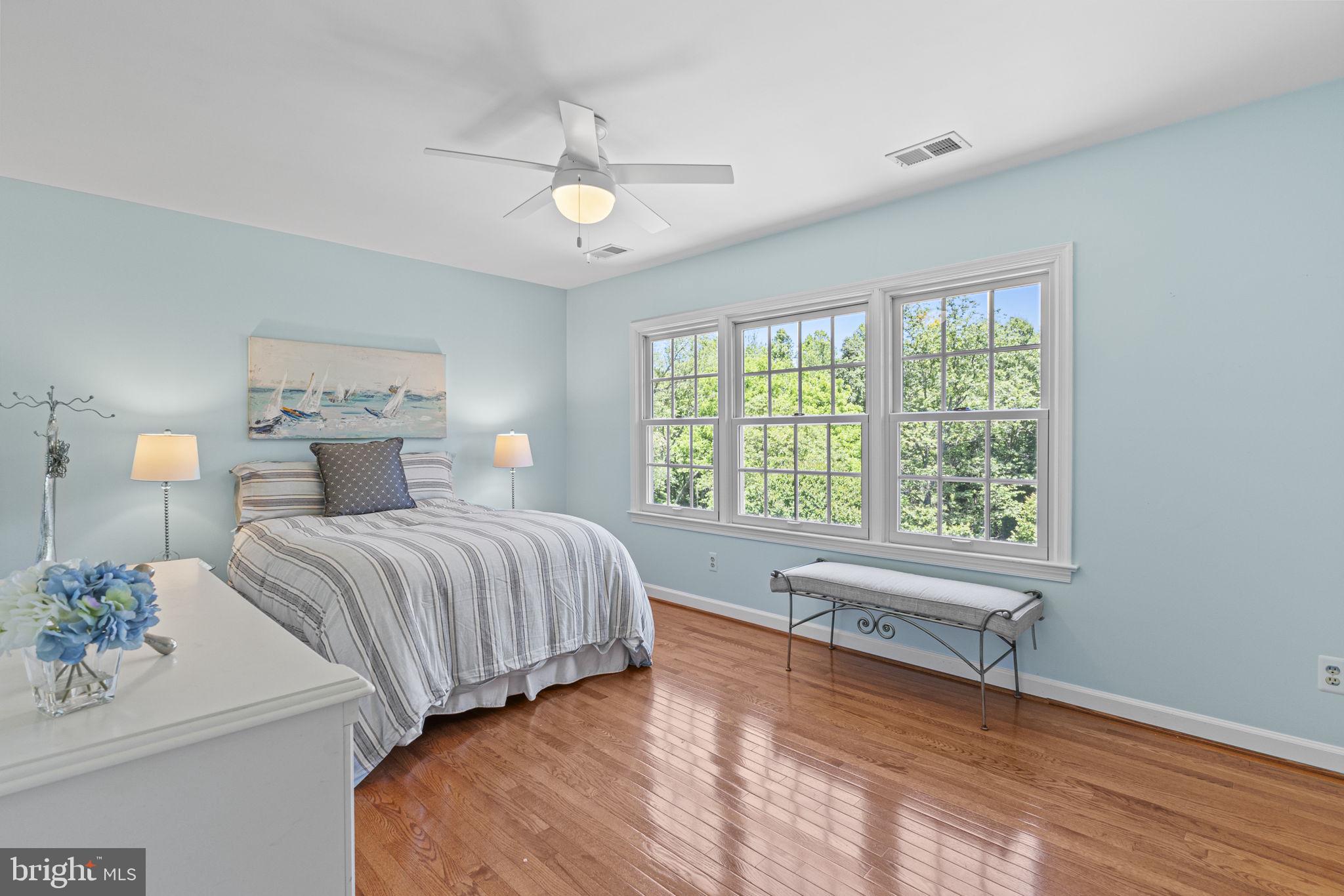 BONDBROOK - Residential