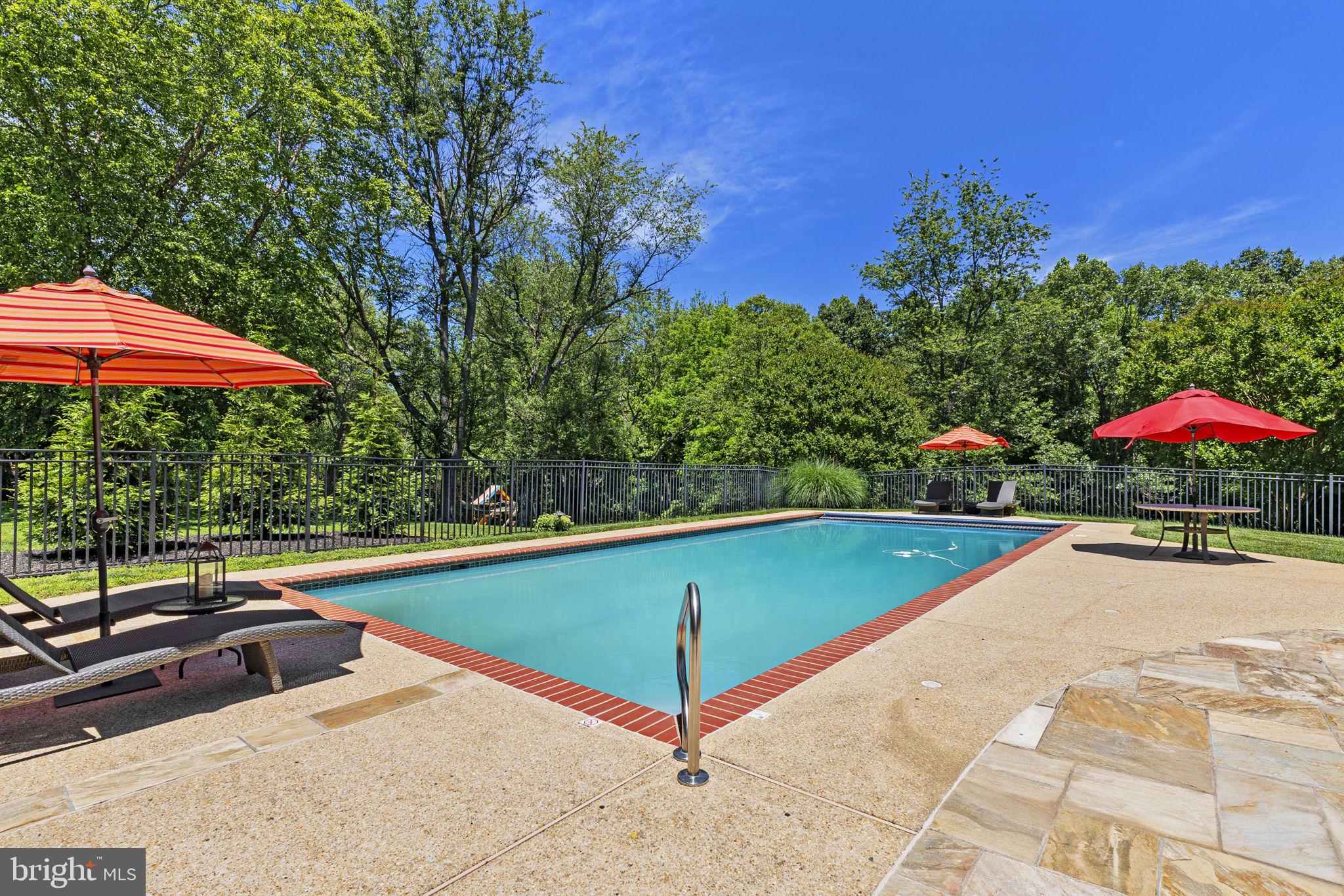 BONDBROOK - Residential