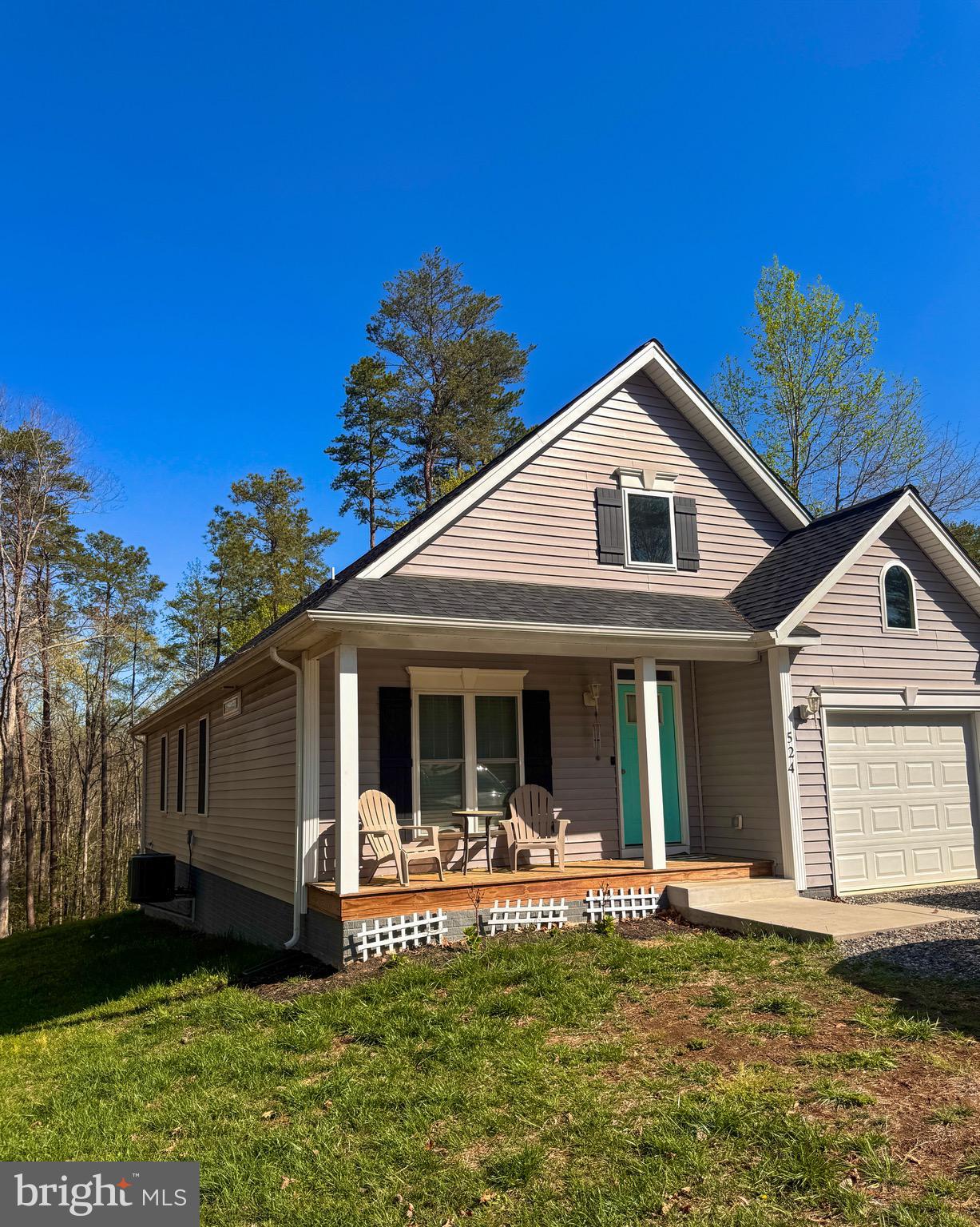 LAKE LAND OR - Residential Lease