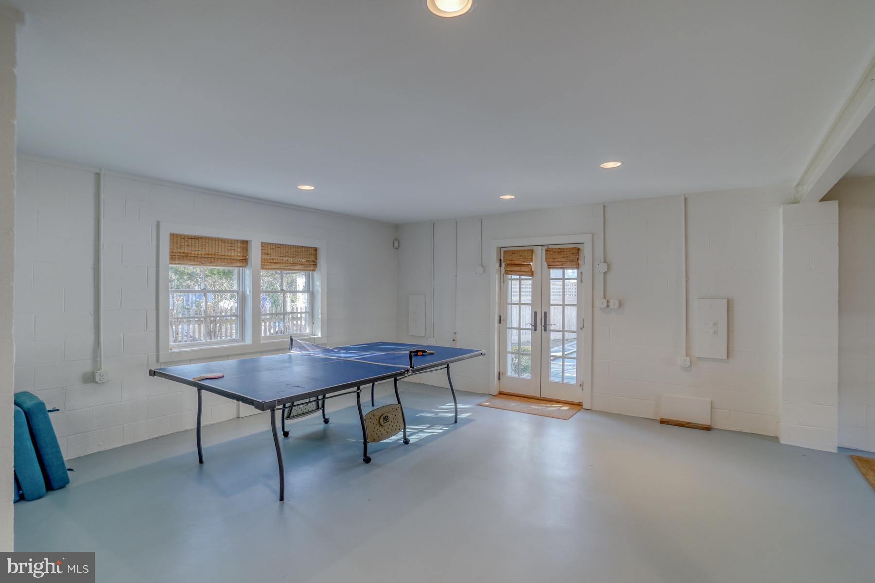 LEWES BEACH - Residential