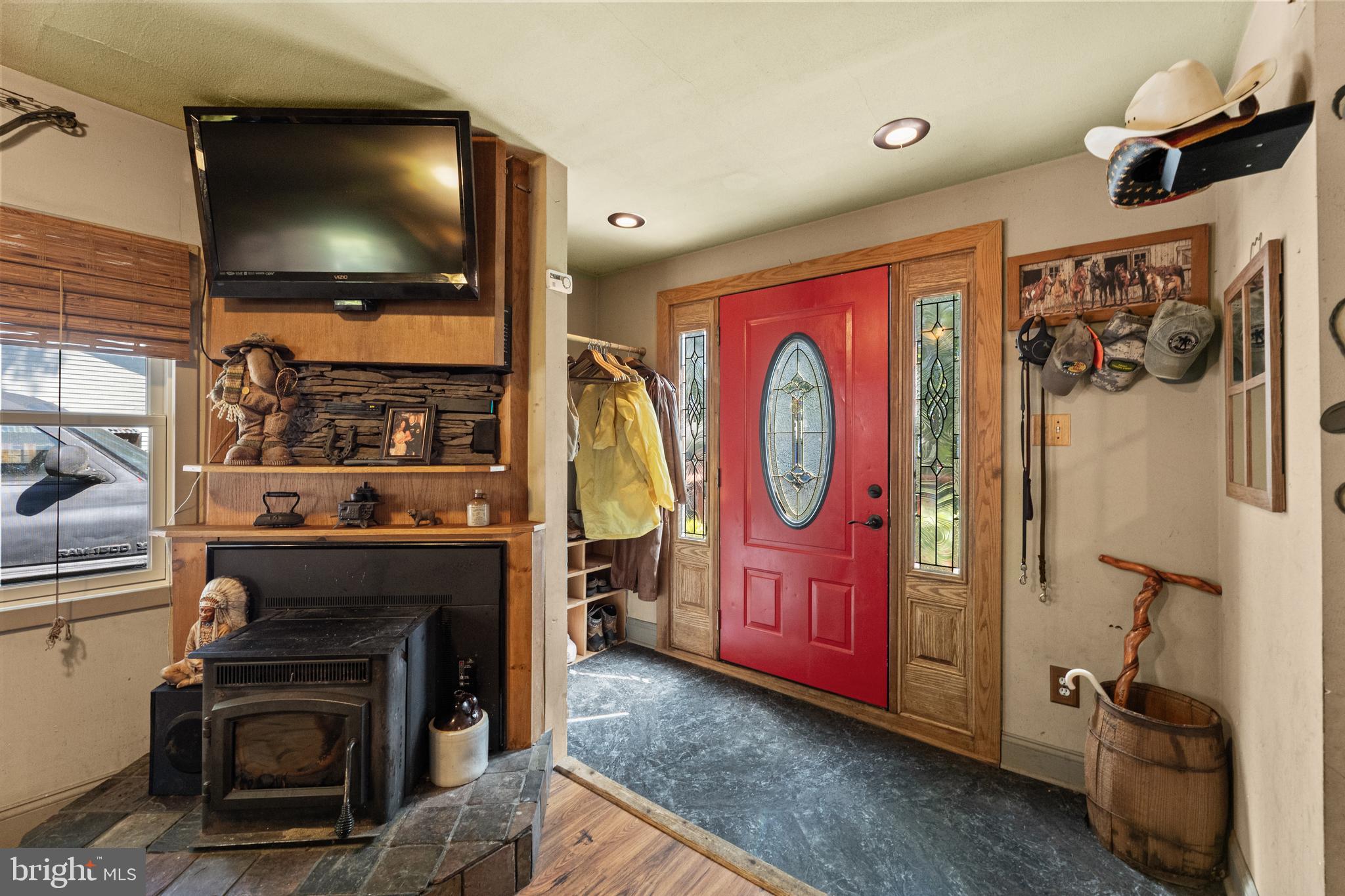 33 TEABERRY STREET