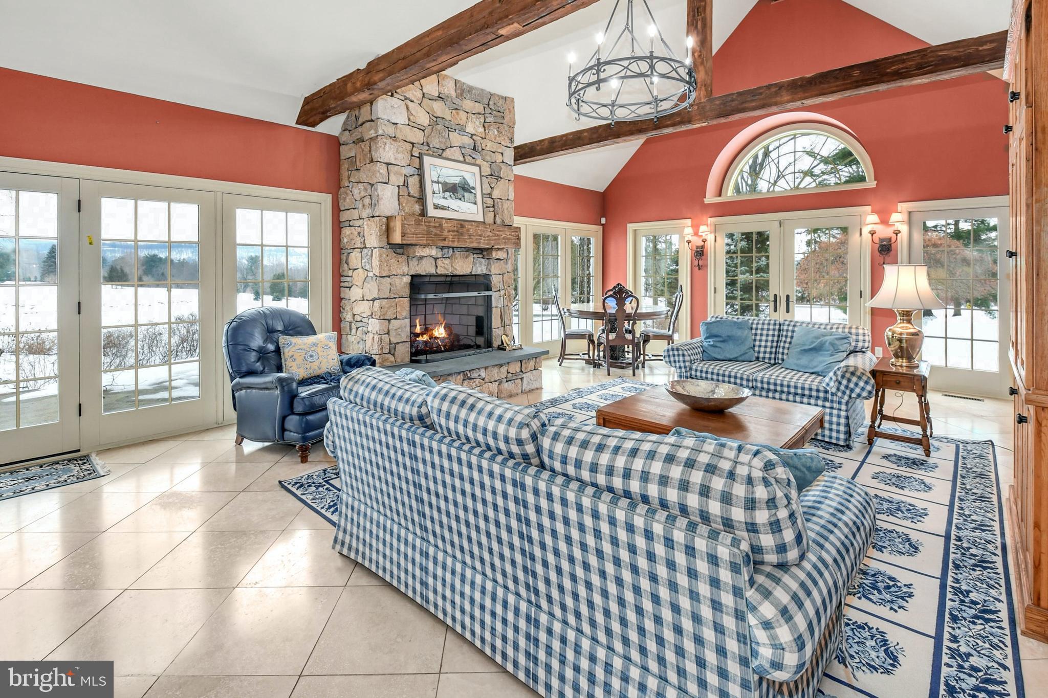 SAUCON VALLEY GARDEN - Residential