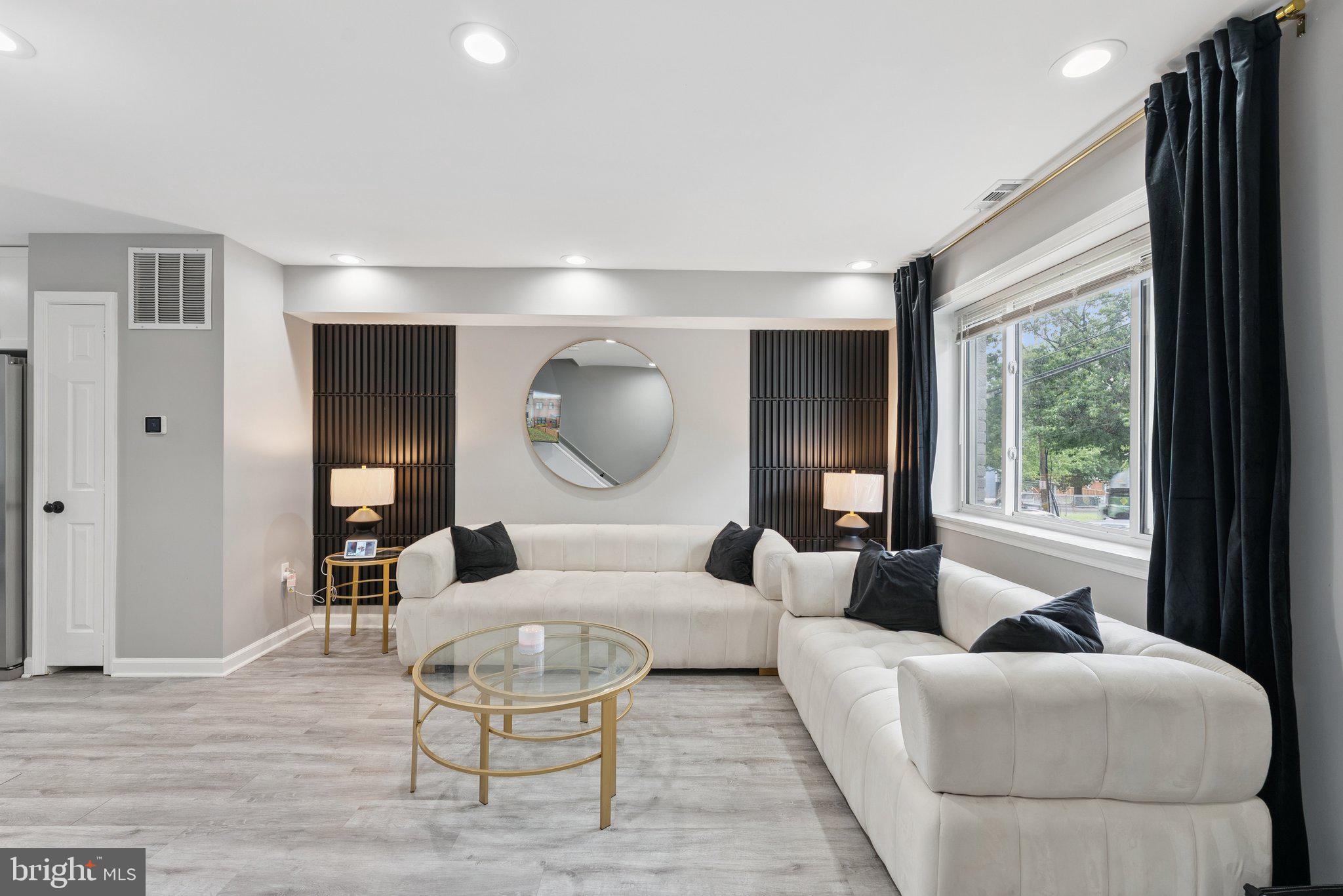 ANACOSTIA - Residential