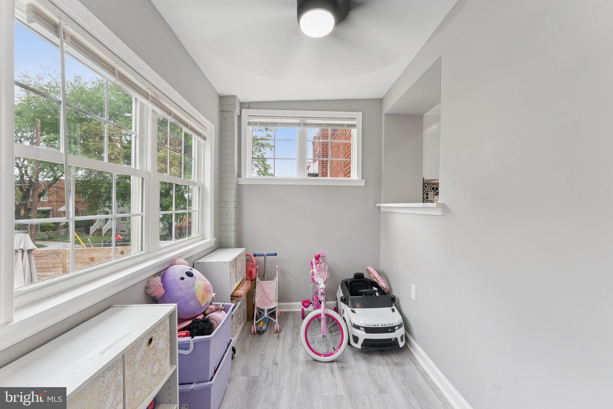 ANACOSTIA - Residential