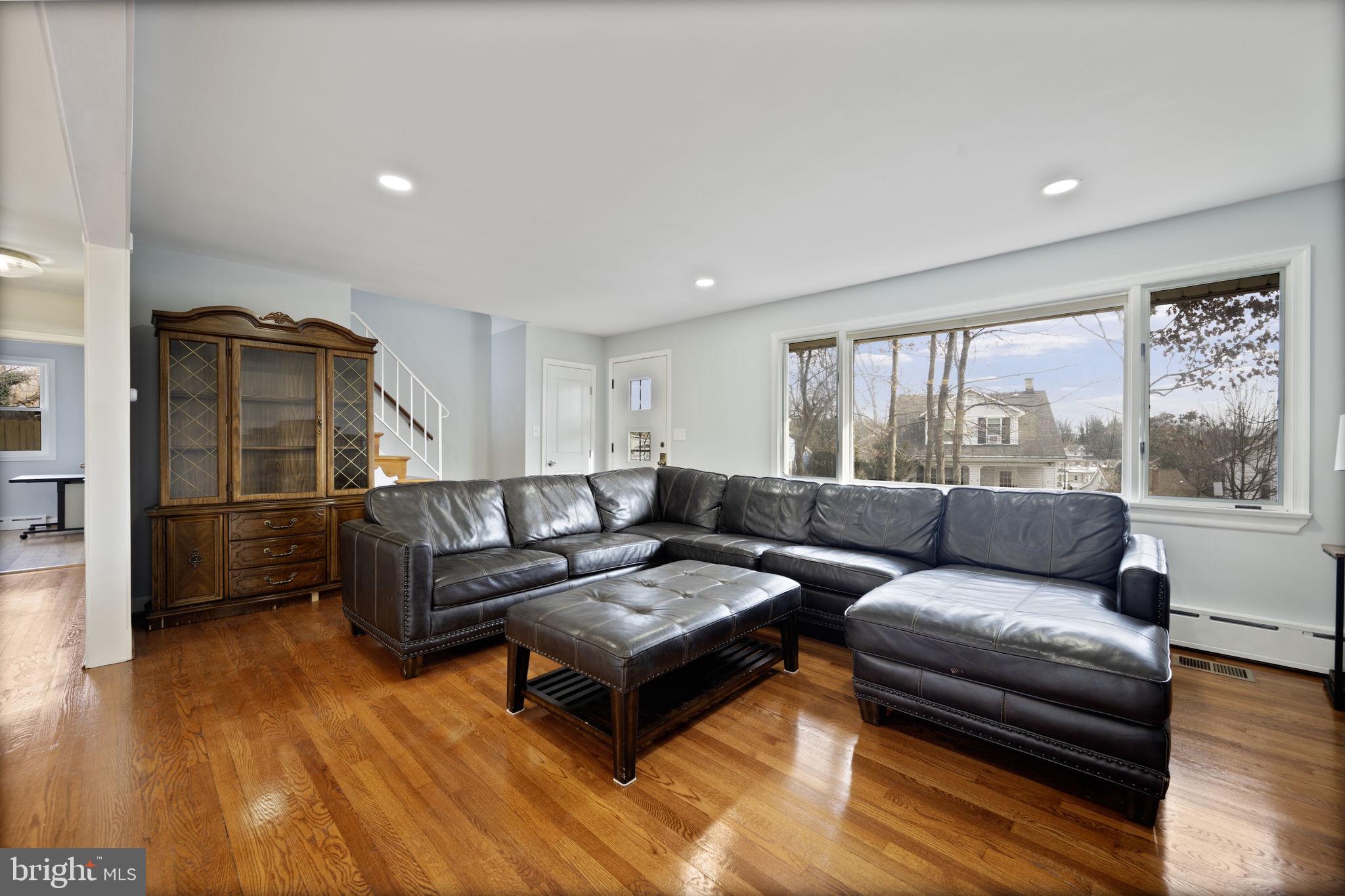 ANTHONYVILLE - Residential