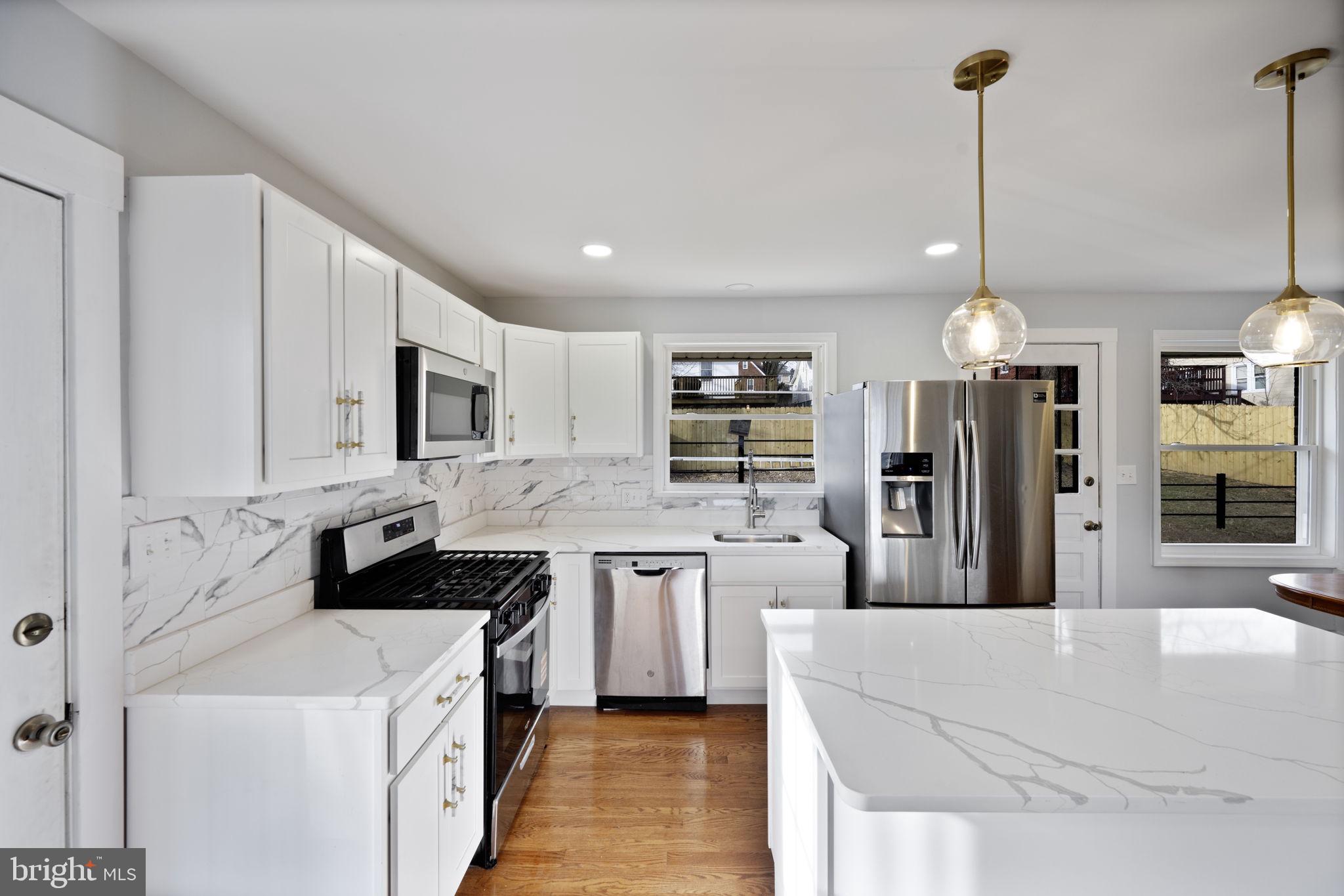 ANTHONYVILLE - Residential