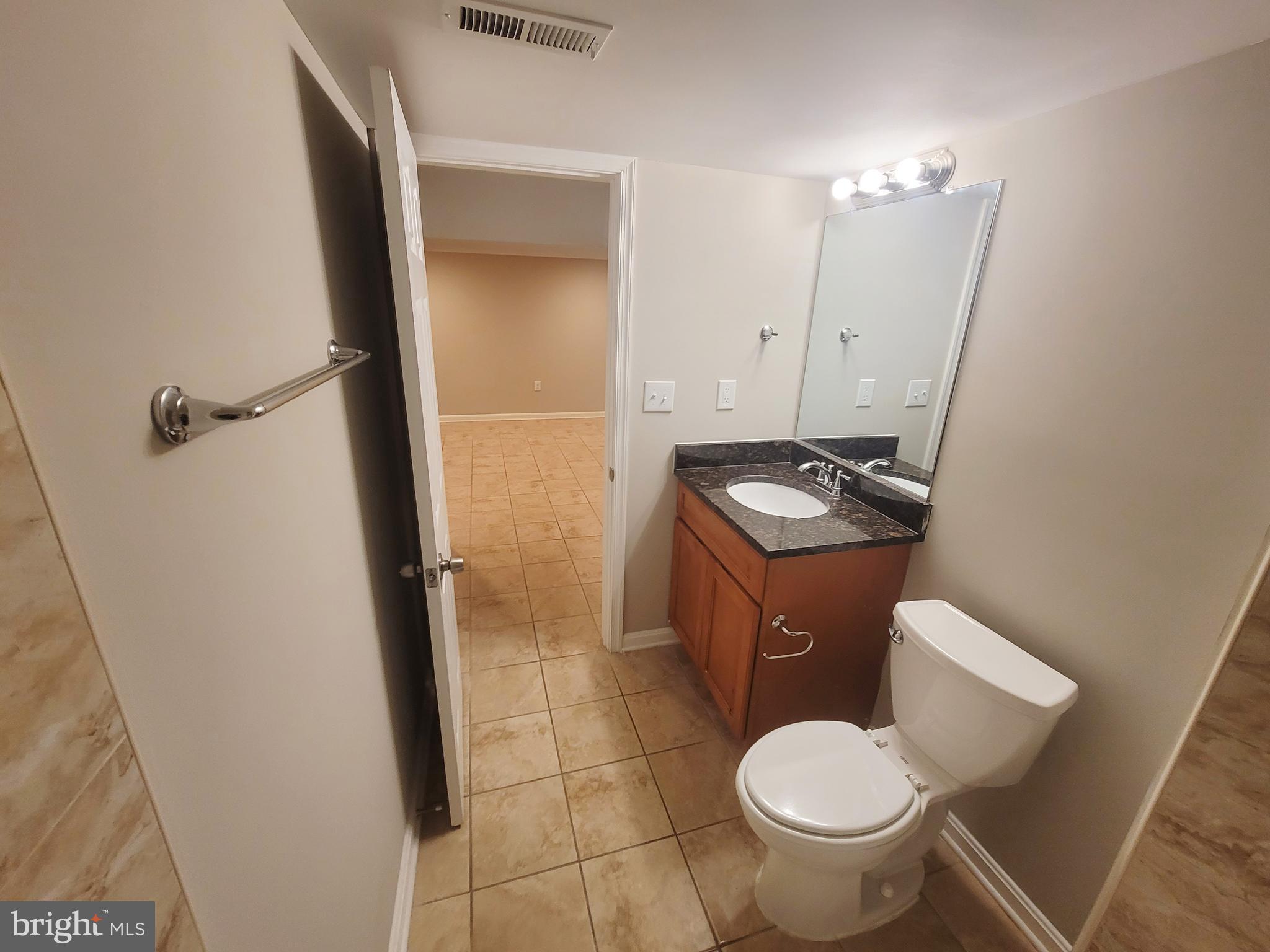 ARUNDEL GARDENS - Residential