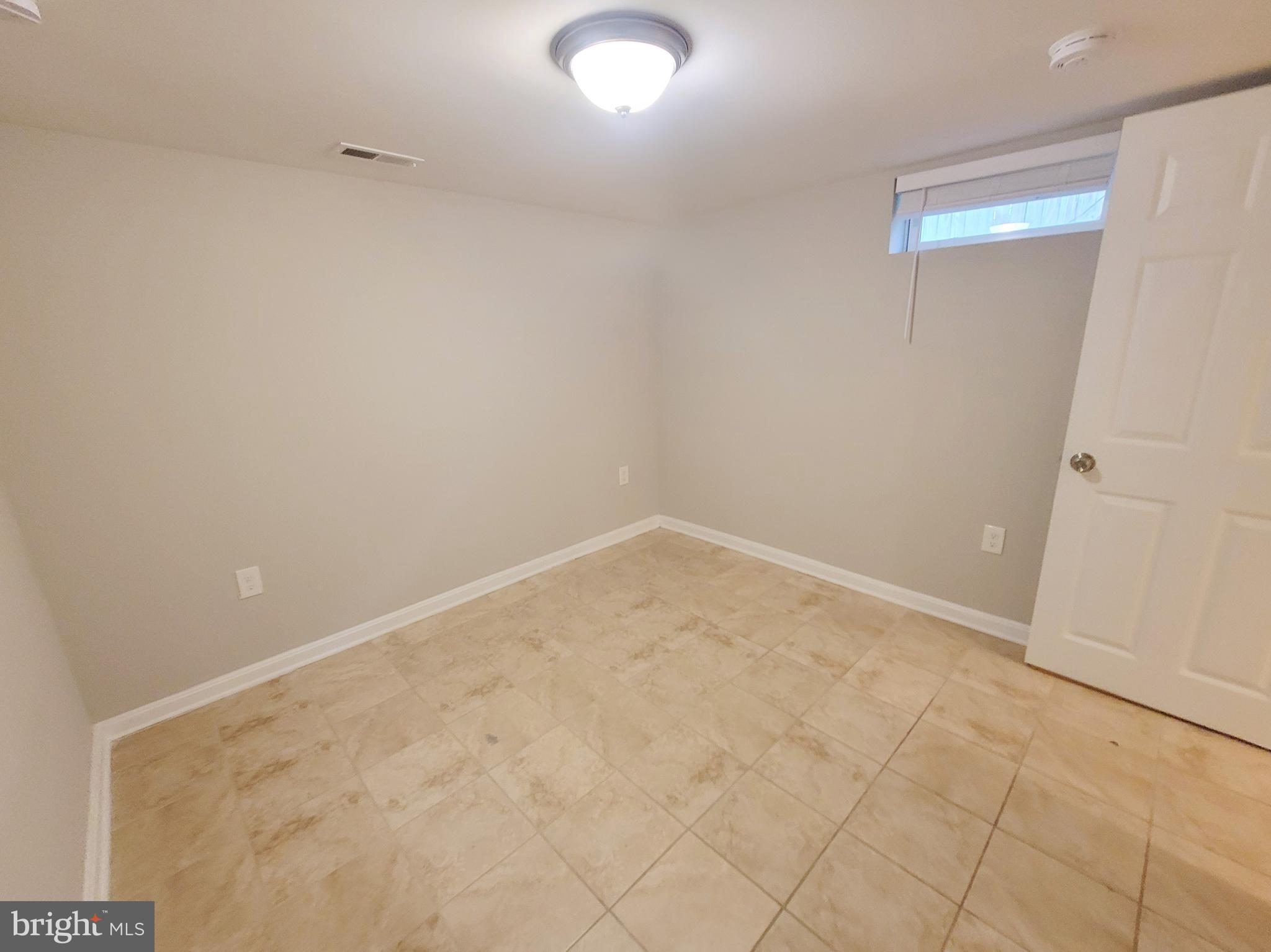 ARUNDEL GARDENS - Residential