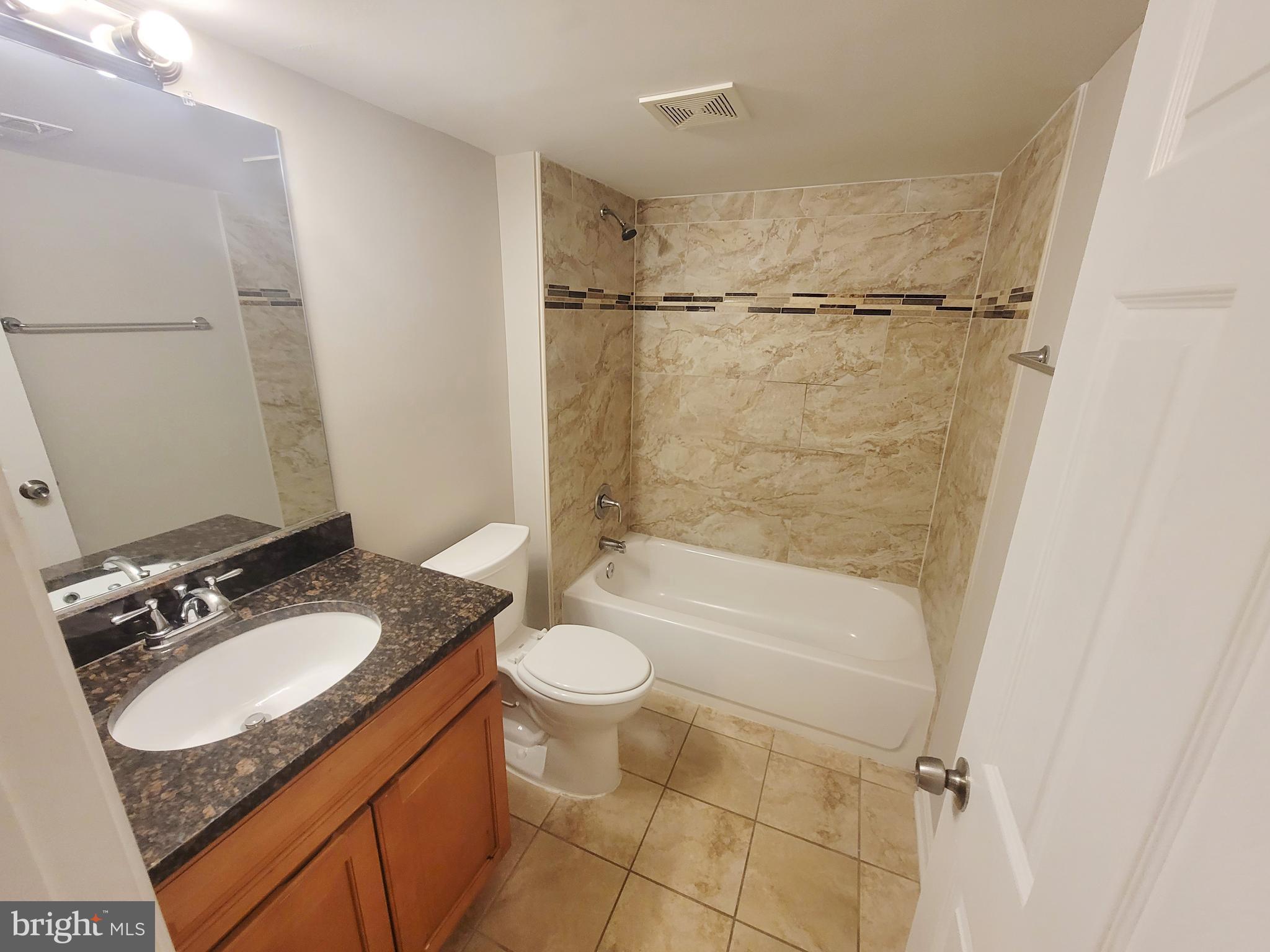 ARUNDEL GARDENS - Residential