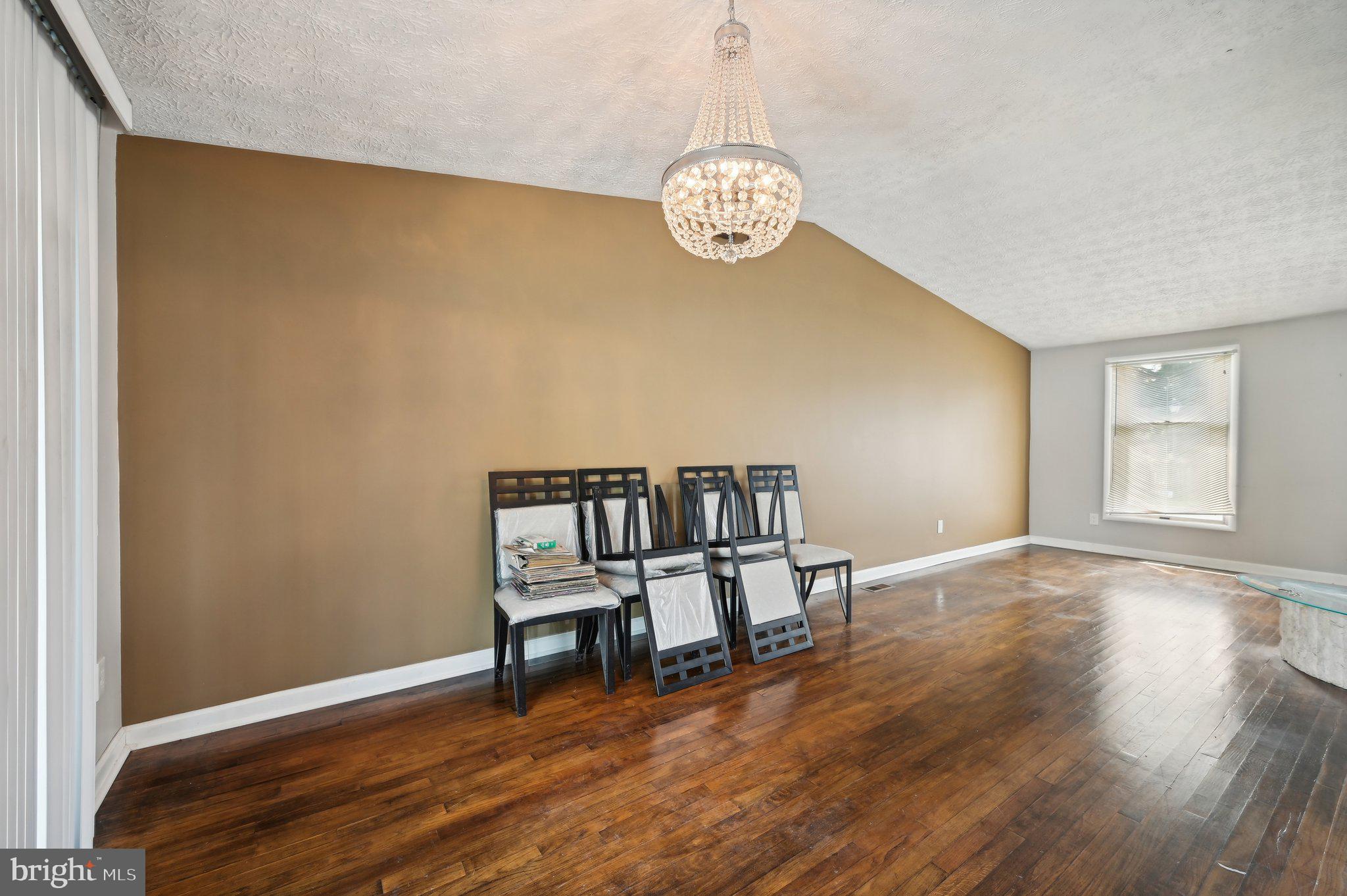 WYNANS WOODS - Residential