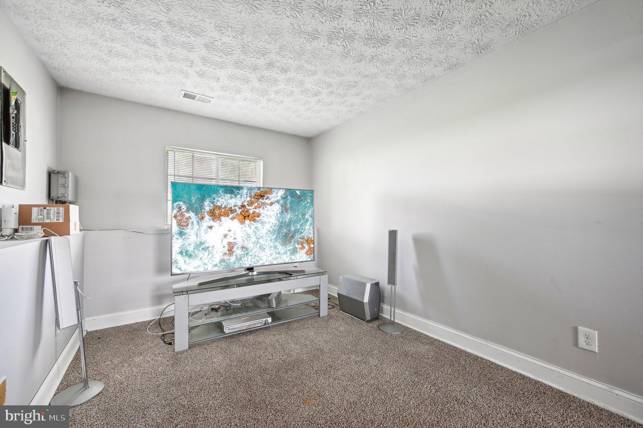 WYNANS WOODS - Residential