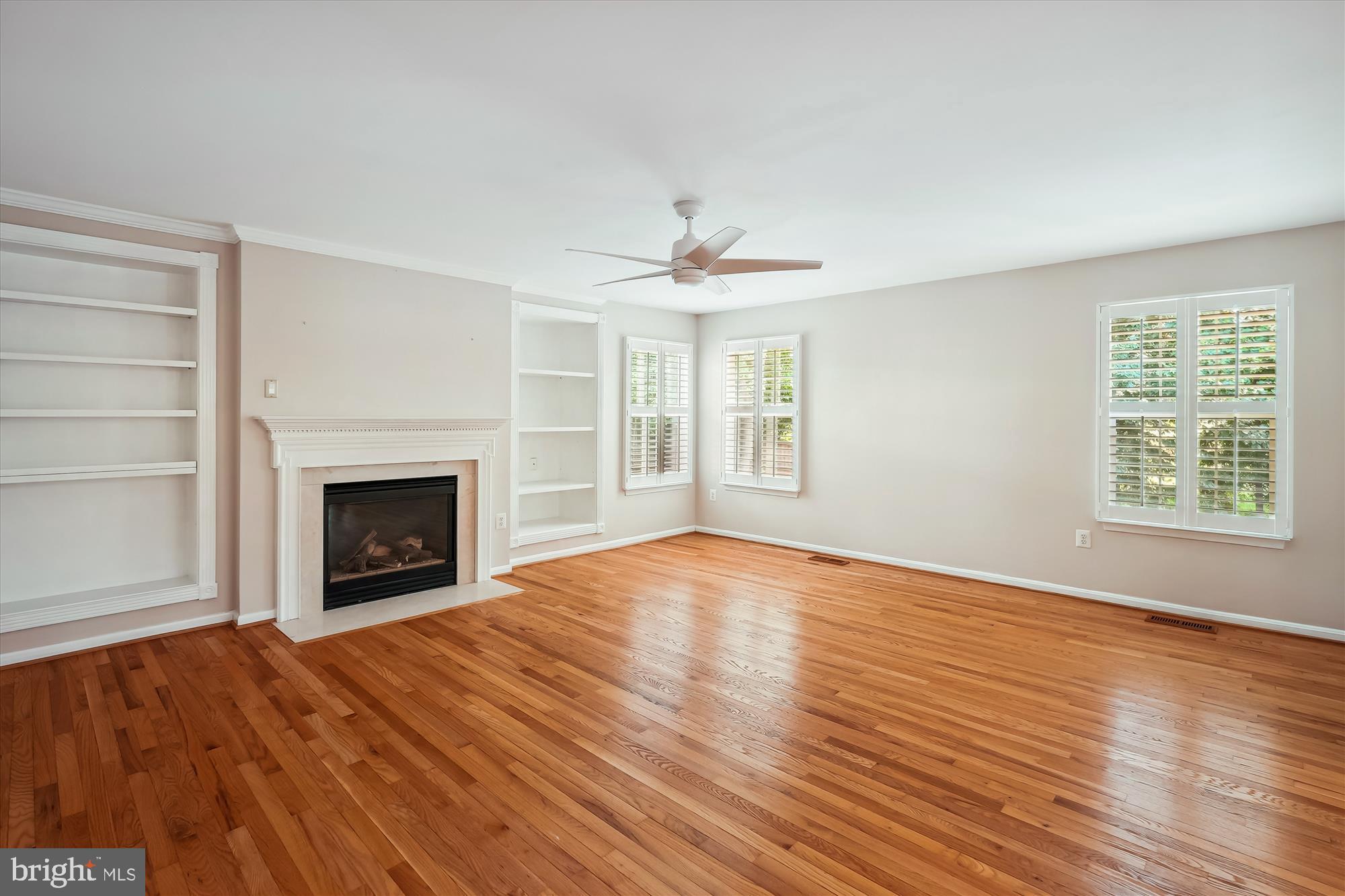 BLOOMS CROSSING - Residential Lease