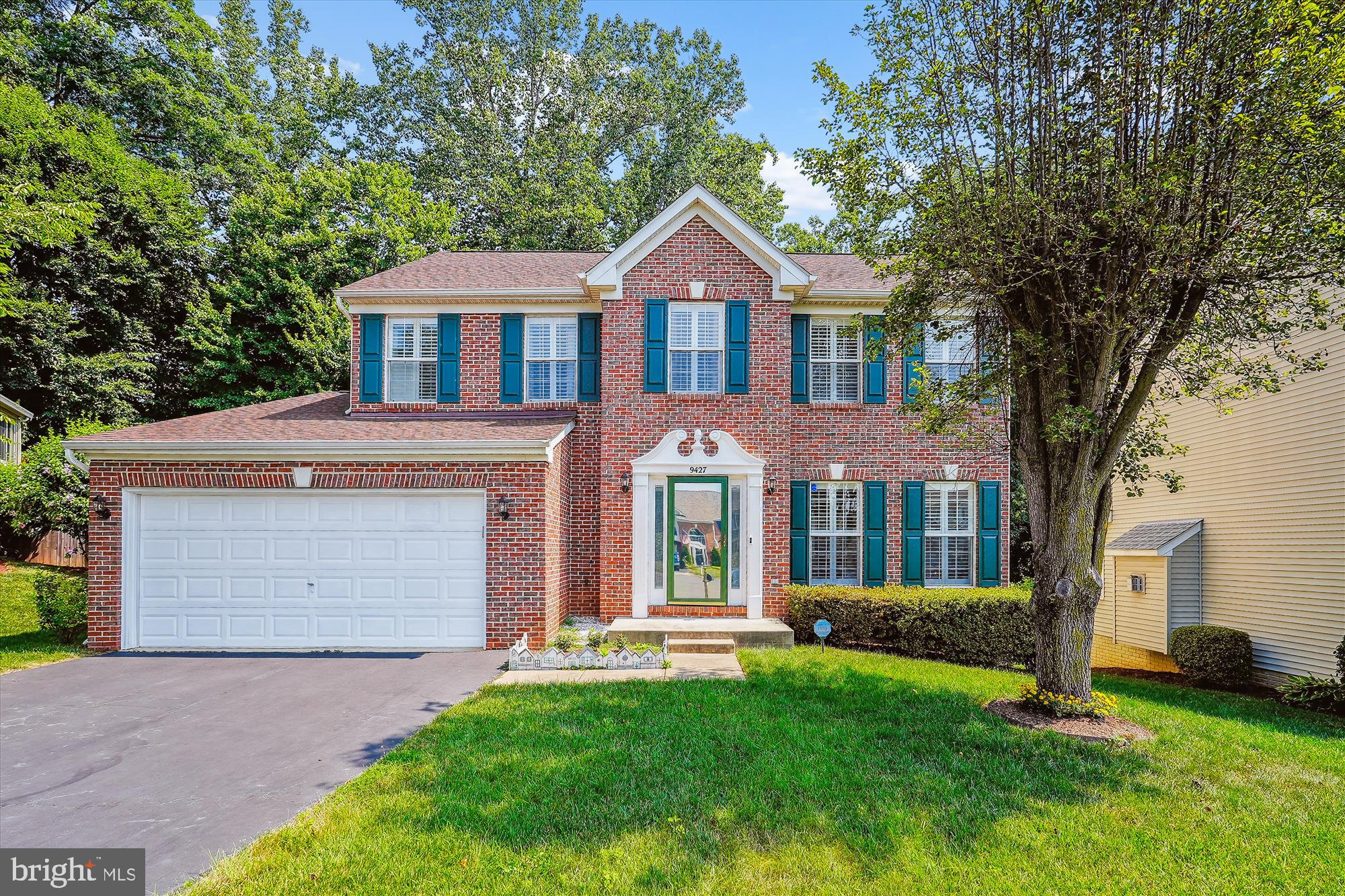 BLOOMS CROSSING - Residential Lease