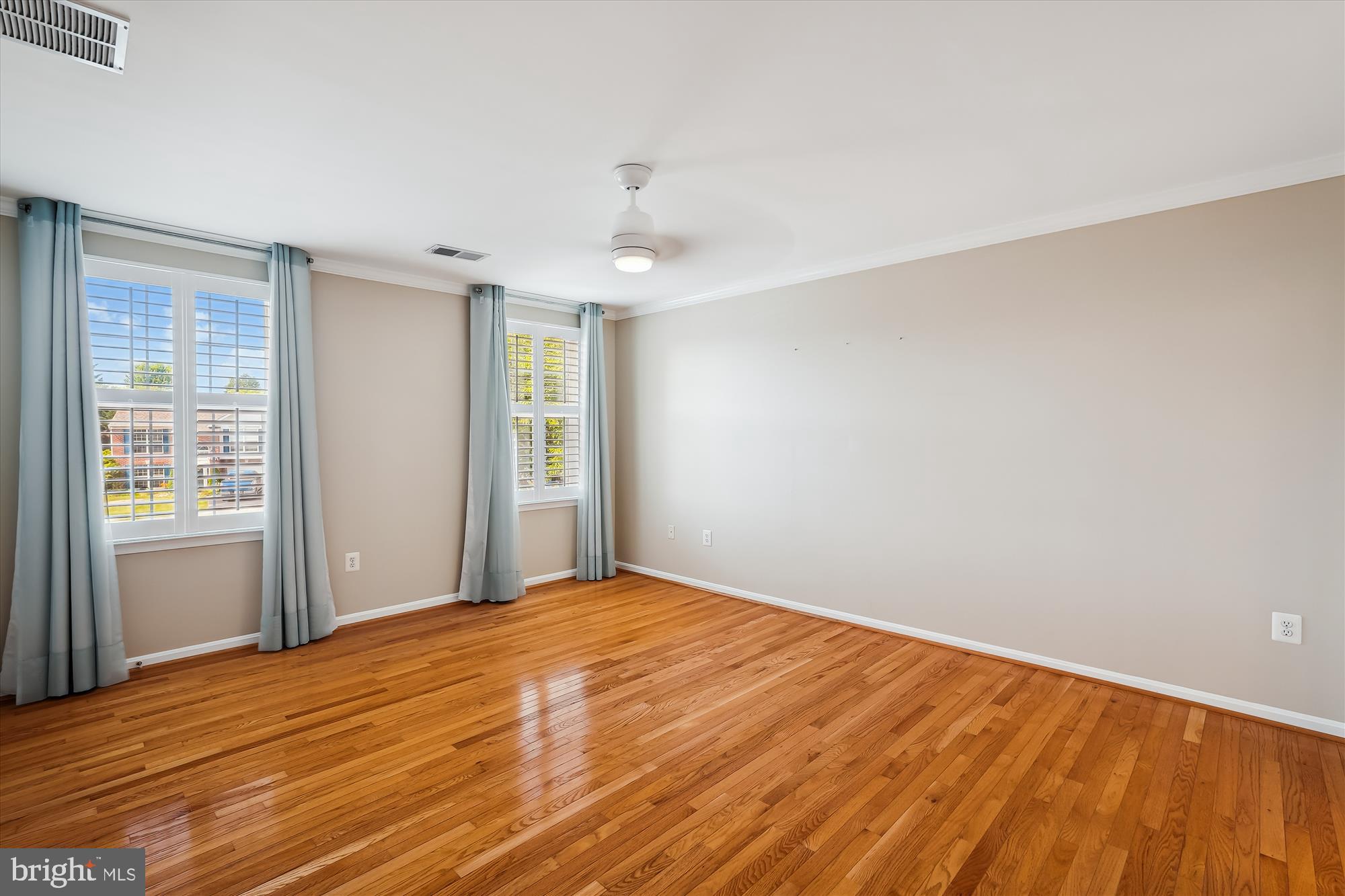 BLOOMS CROSSING - Residential Lease