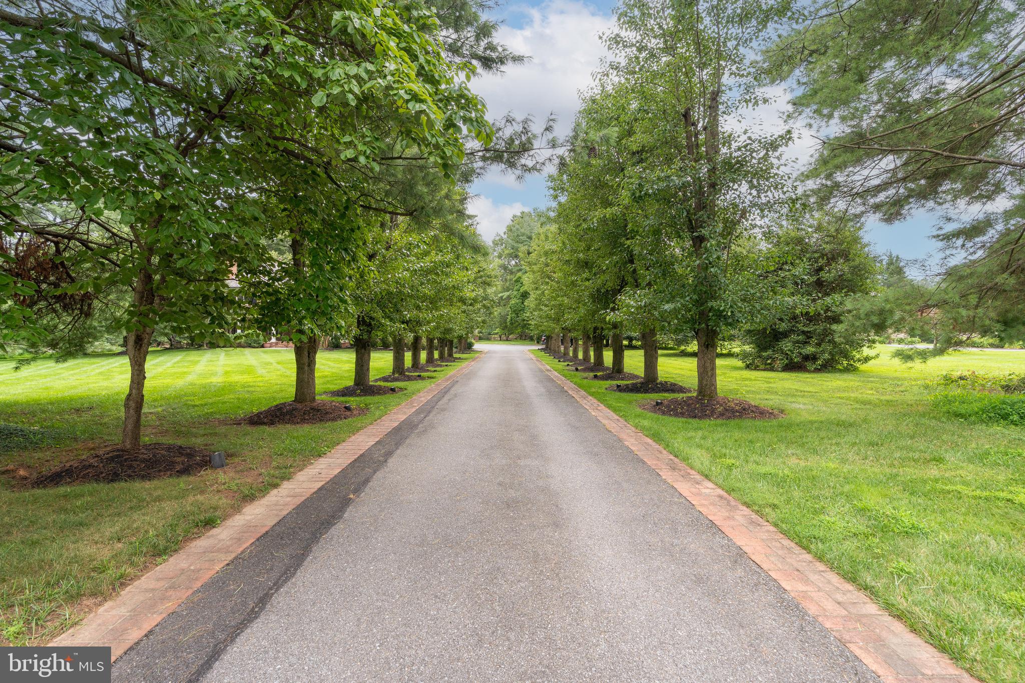 AVENEL - Residential