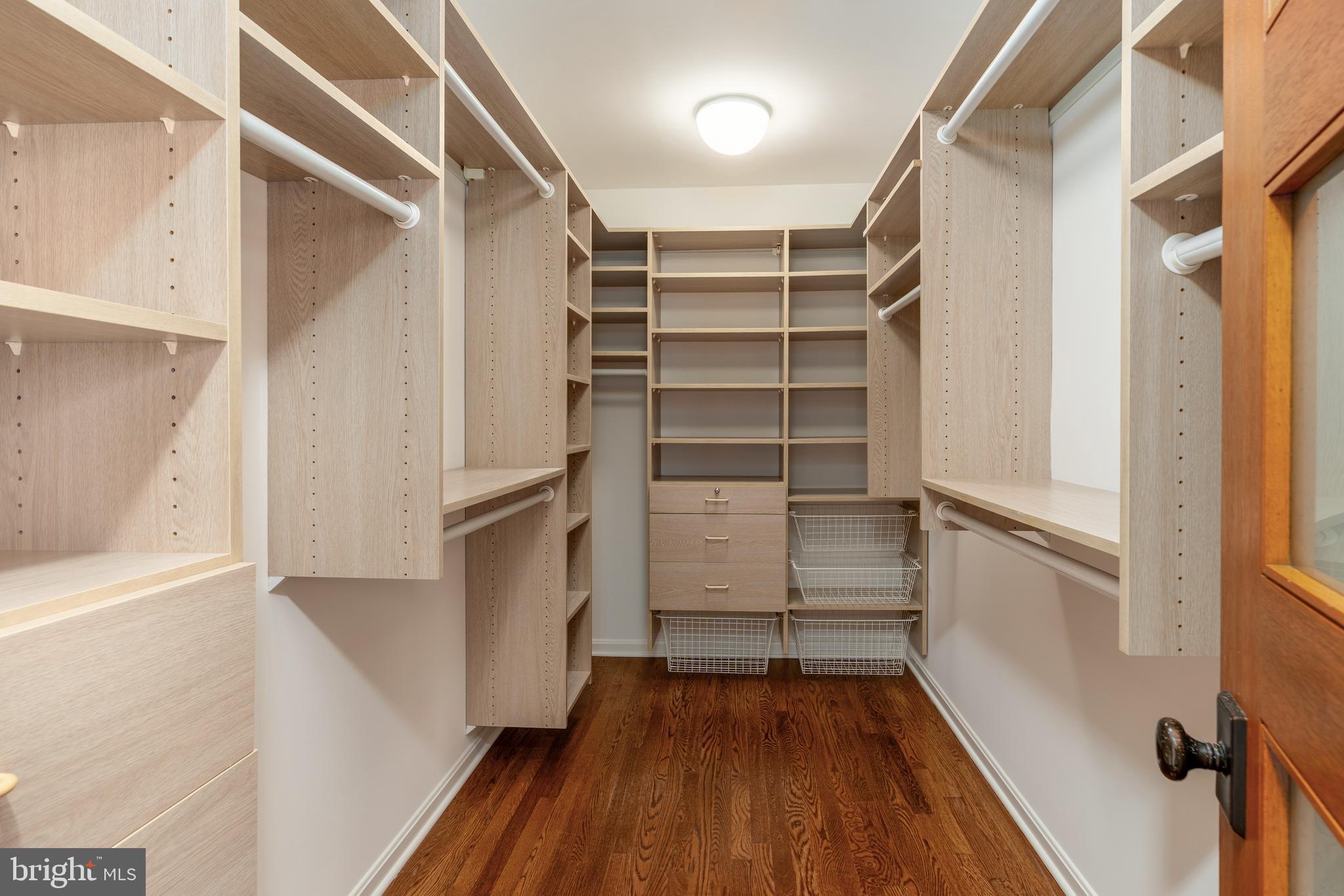 AVENEL - Residential