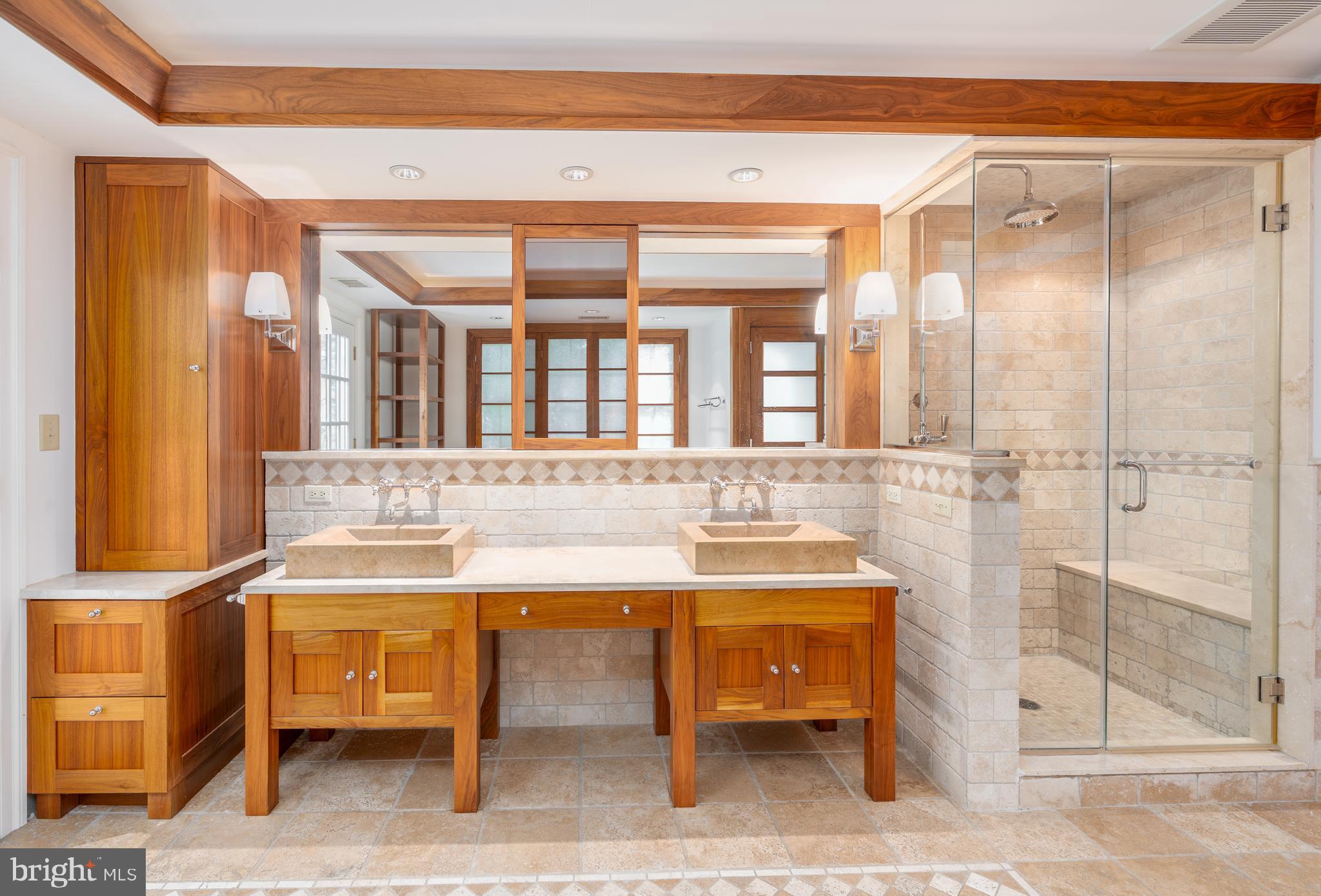 AVENEL - Residential