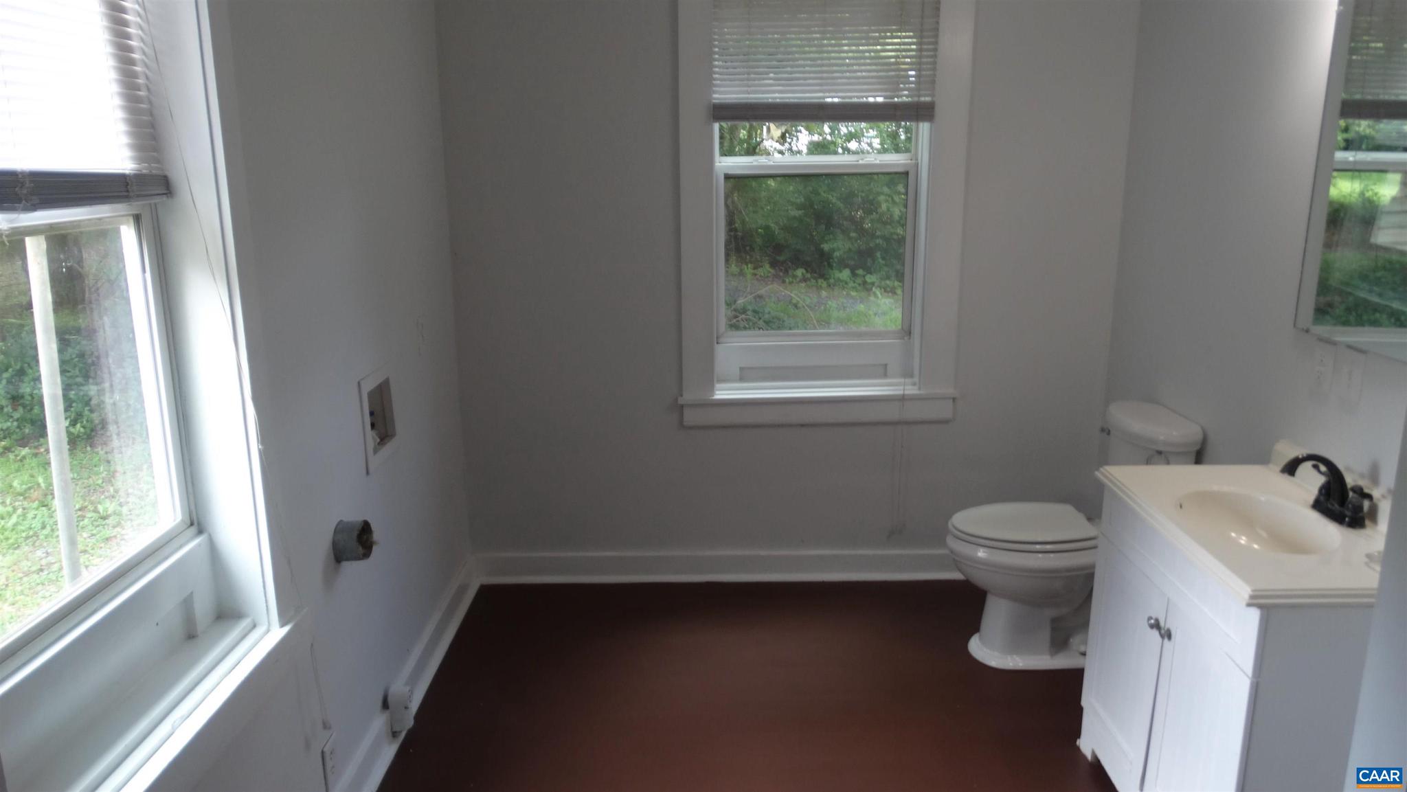 UNKNOWN - Residential Lease