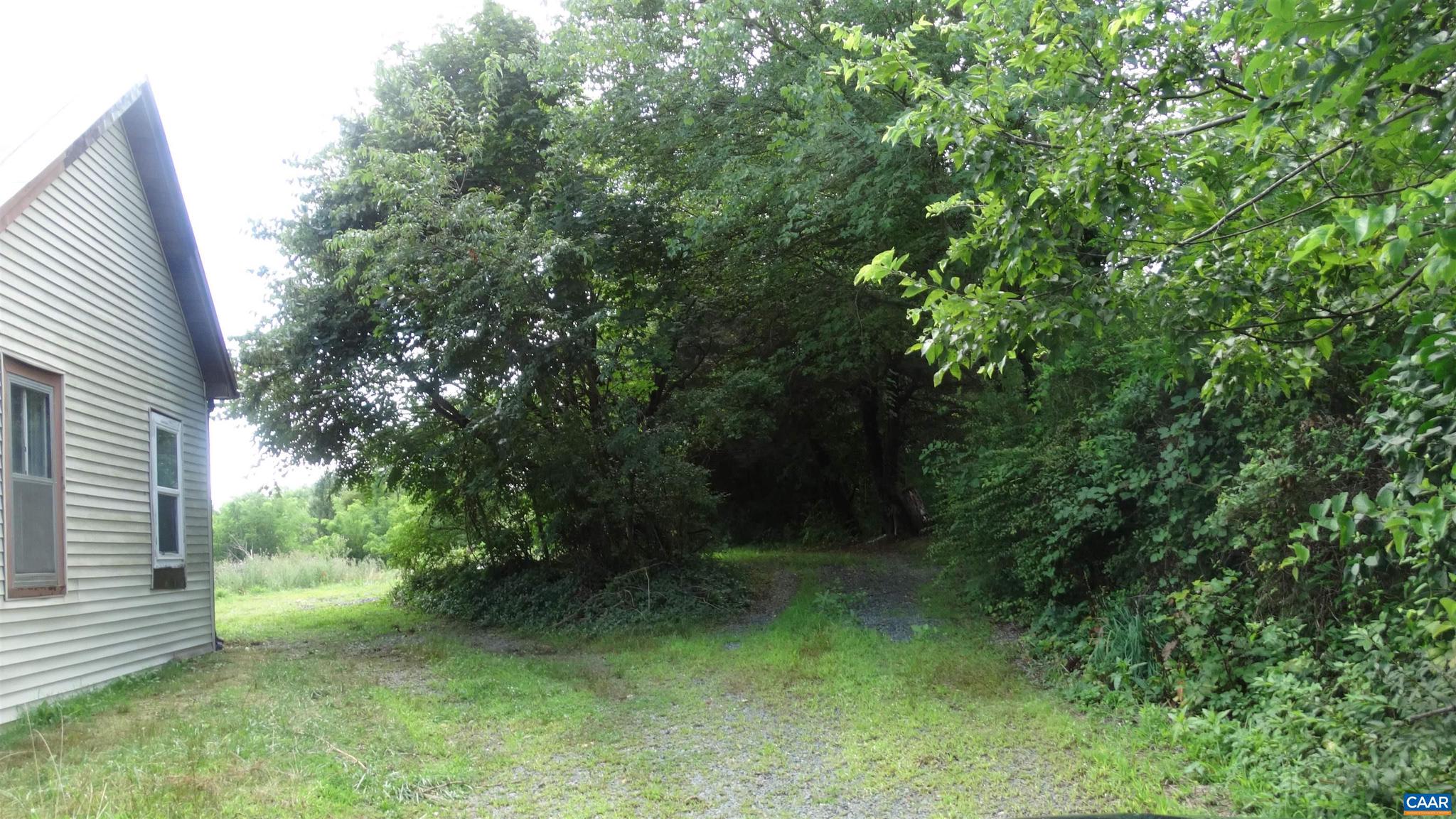 UNKNOWN - Residential Lease