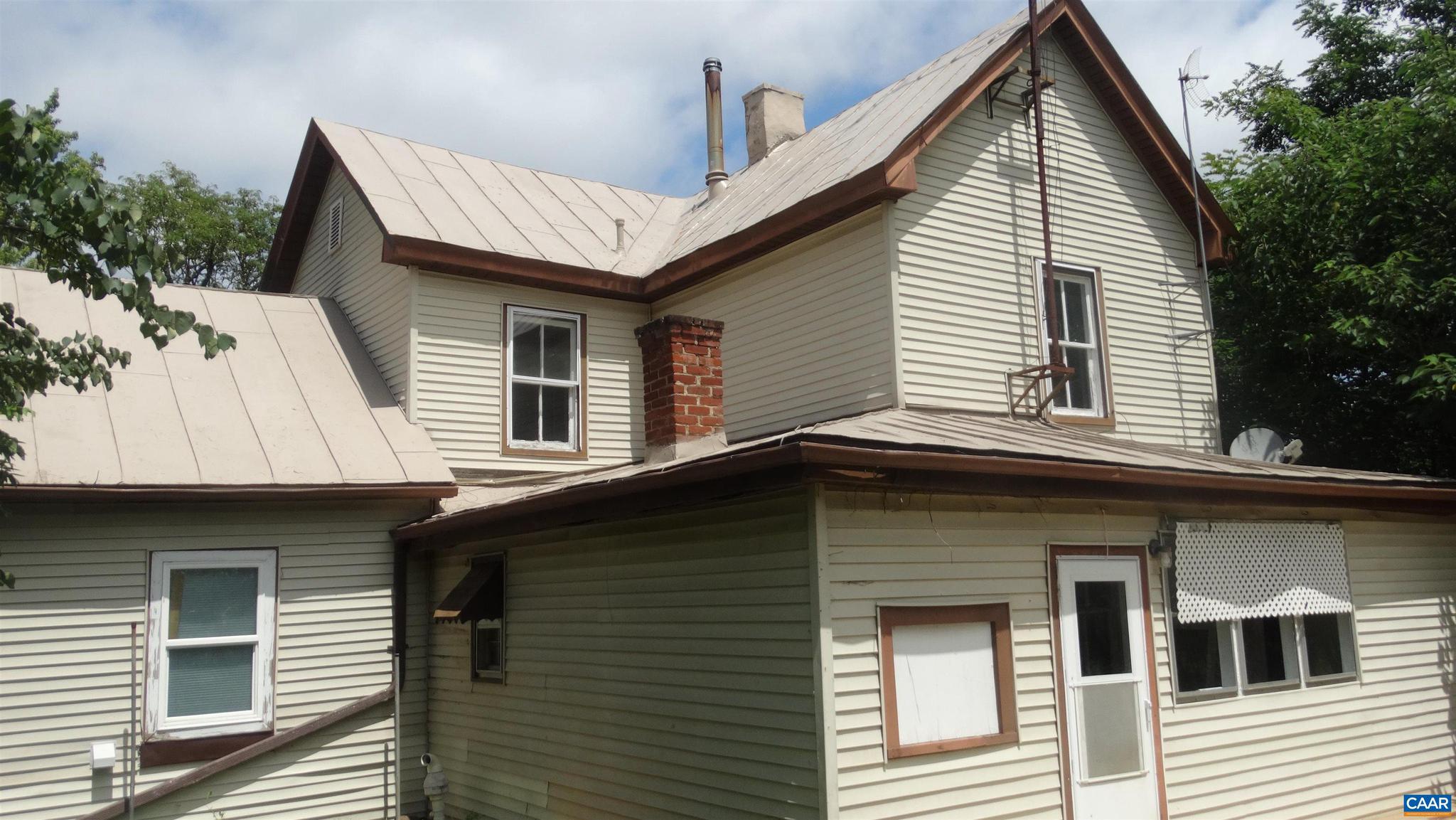 UNKNOWN - Residential Lease