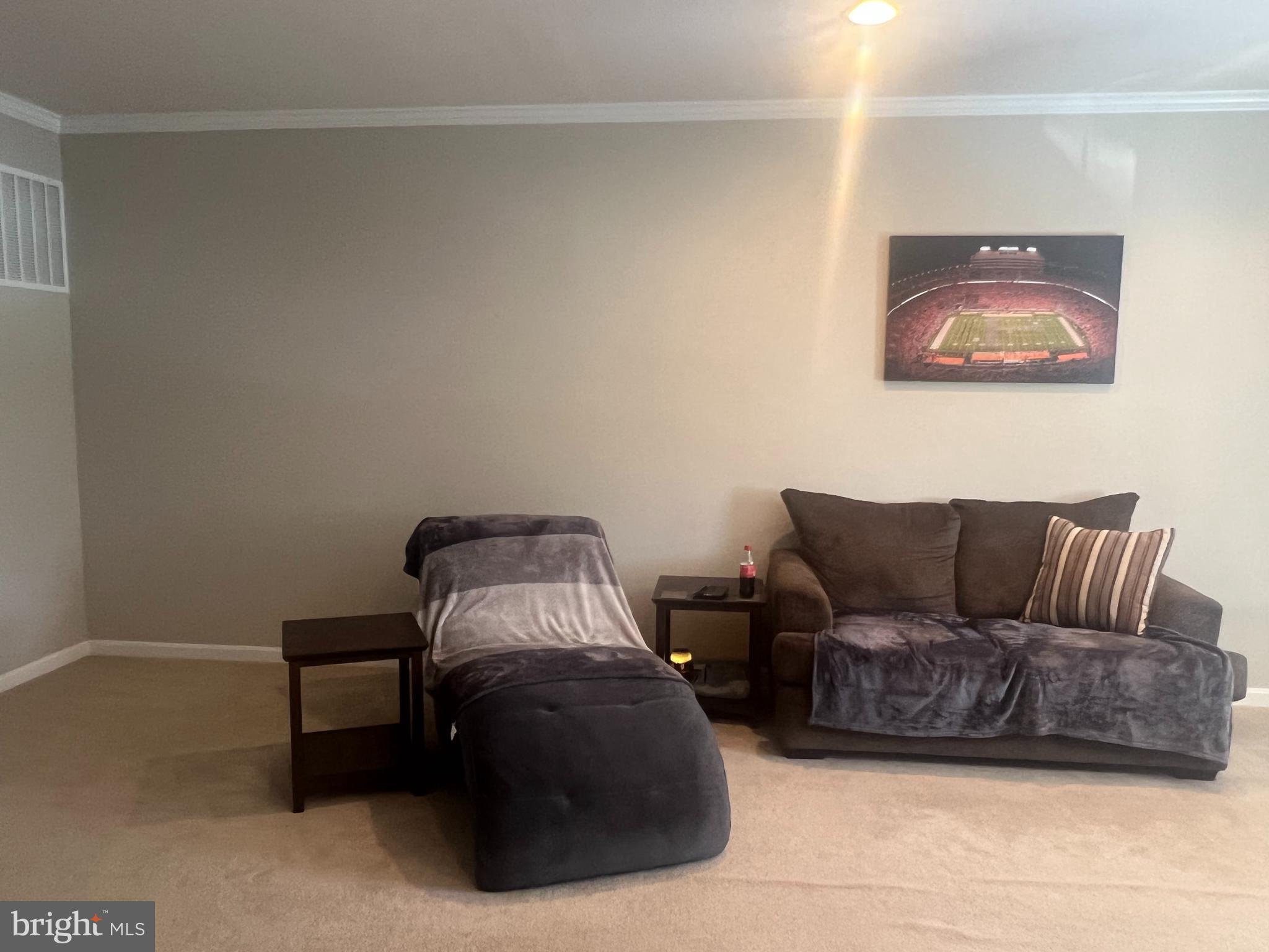 BELMONT TRACE - Residential Lease