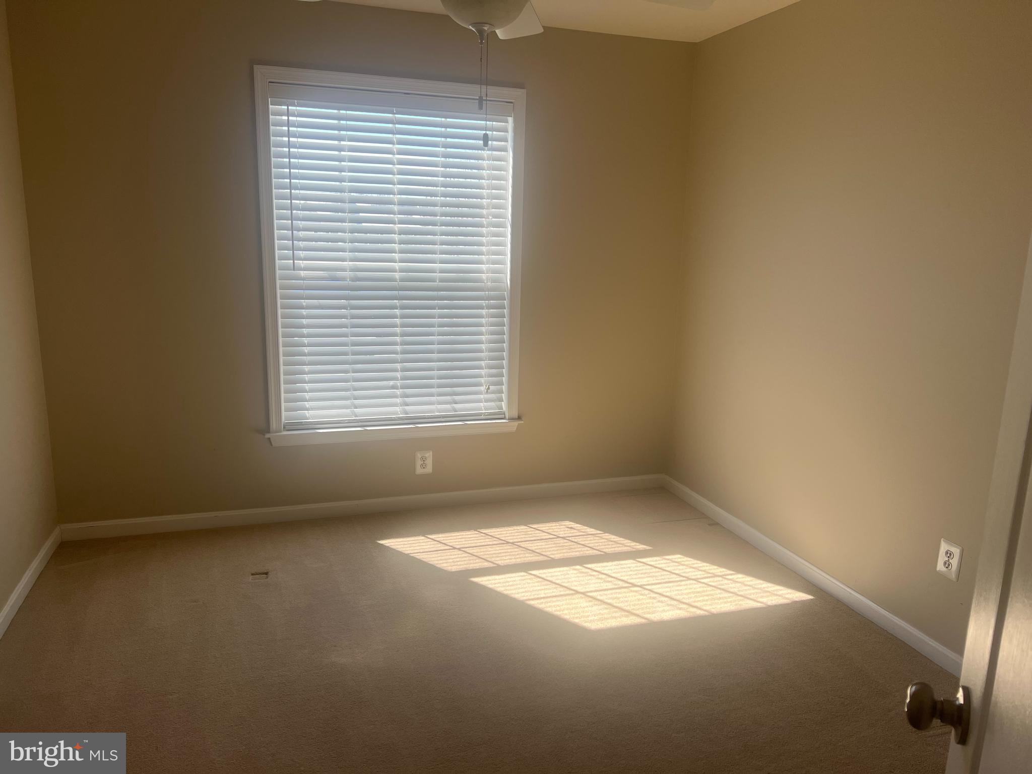 BELMONT TRACE - Residential Lease