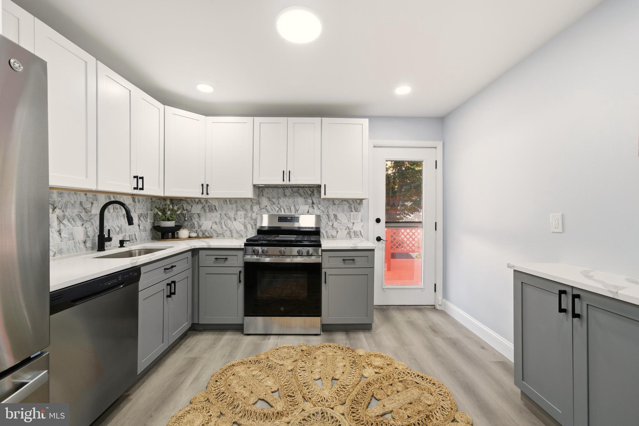 CHATHAM PARK - Residential