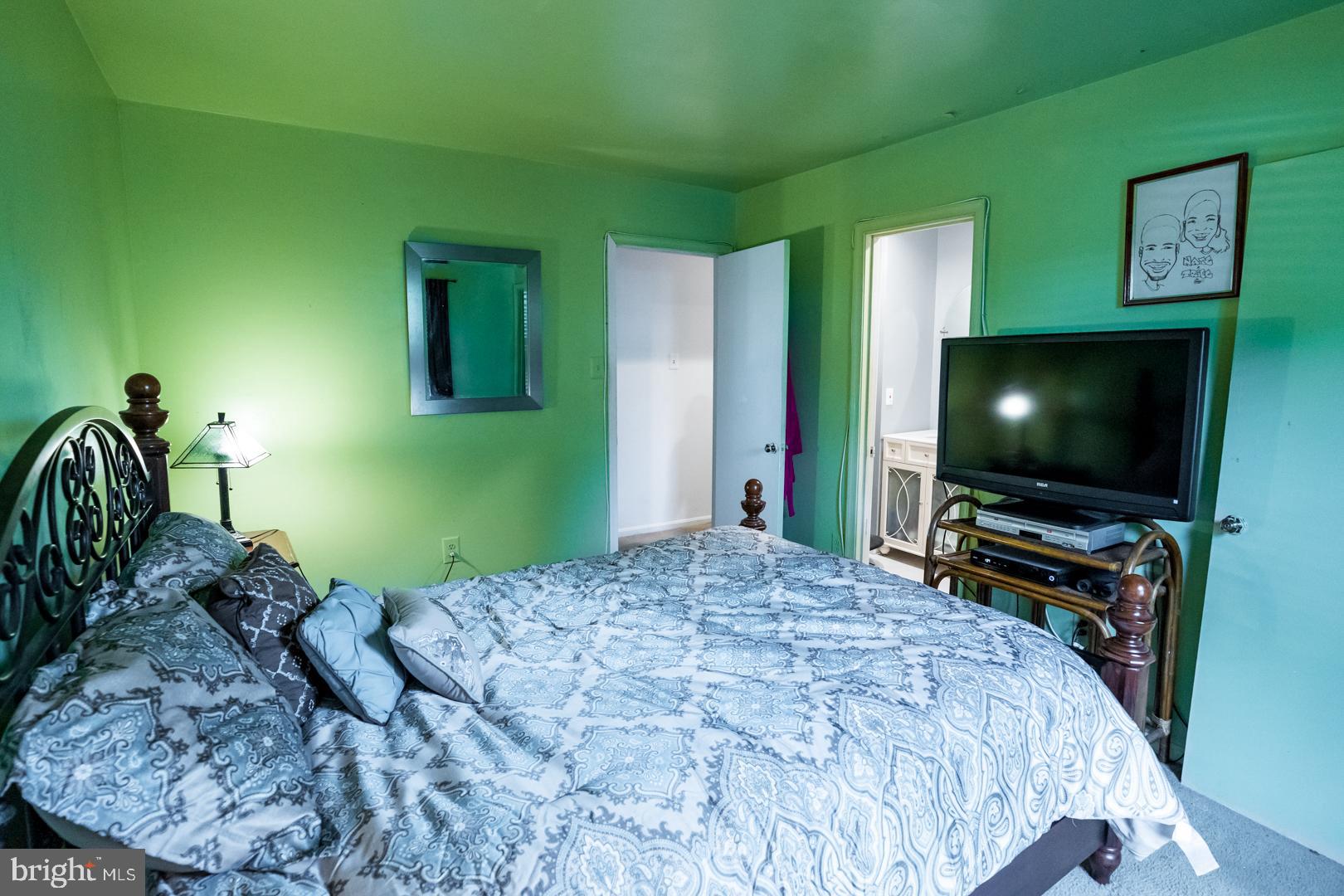 PINES OF LAUREL - Residential