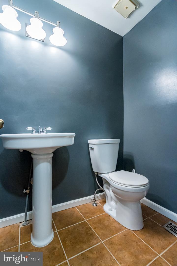 PINES OF LAUREL - Residential