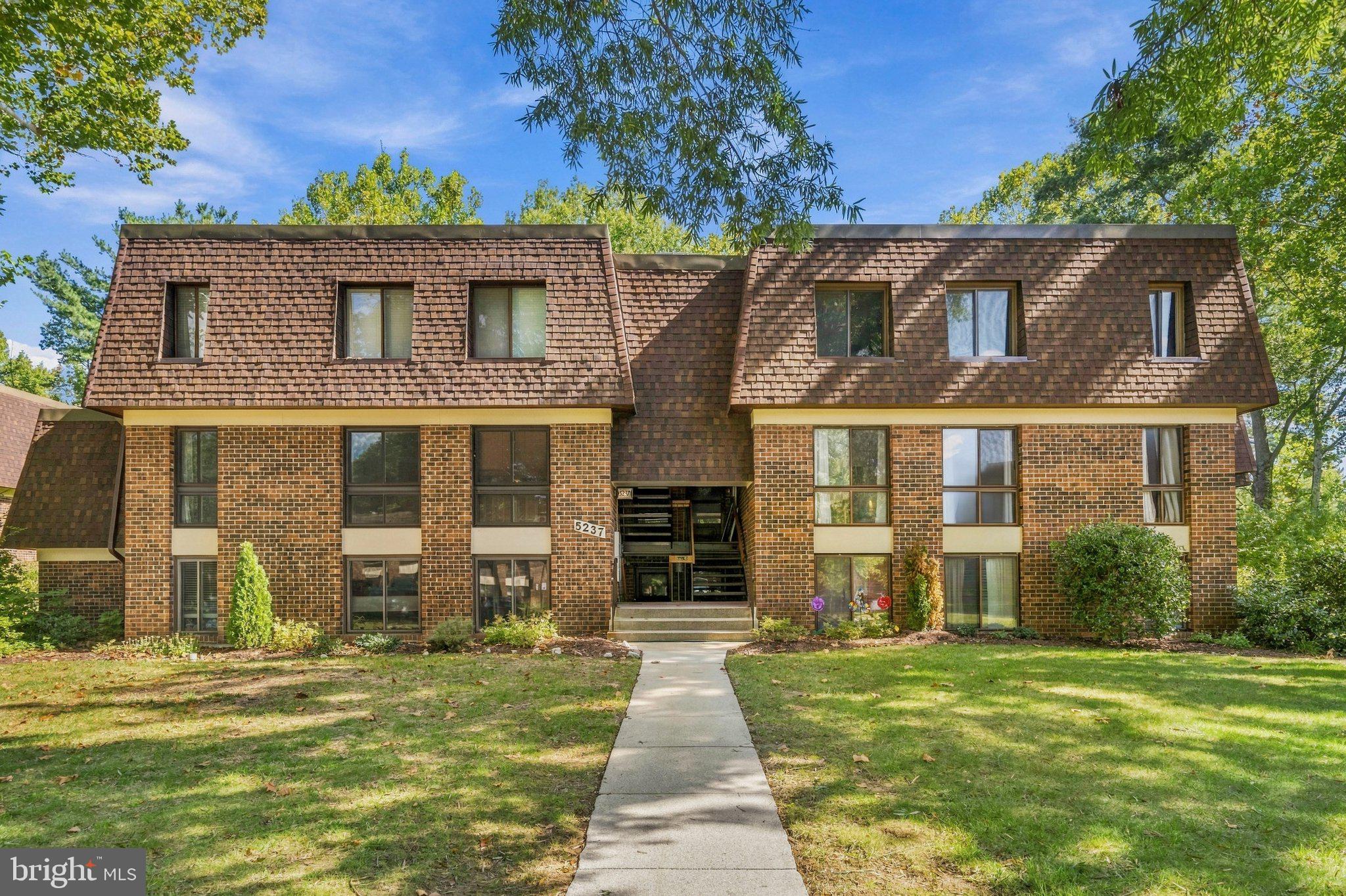 5237 W RUNNING BROOK ROAD 202