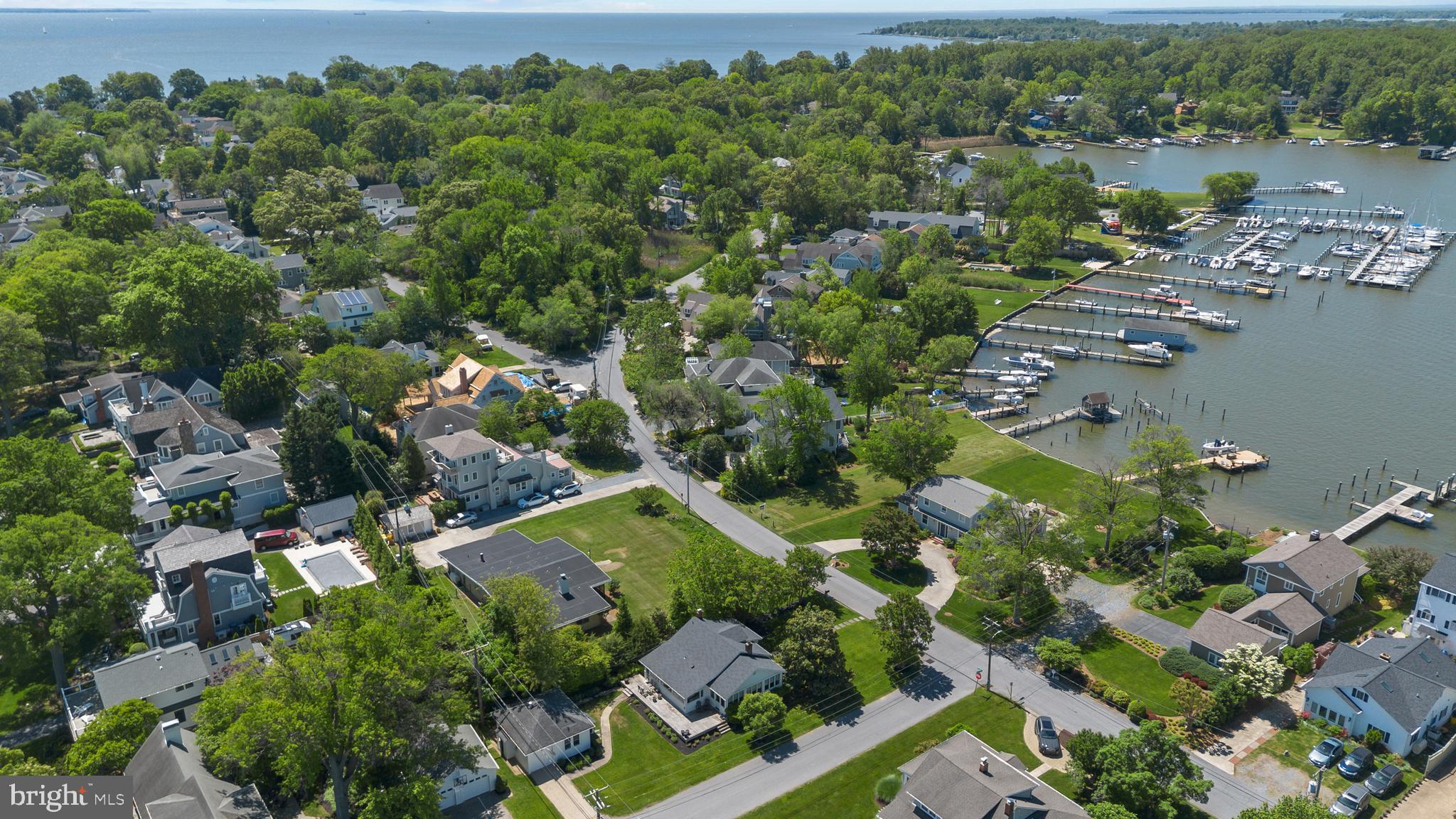 43 E LAKE DRIVE