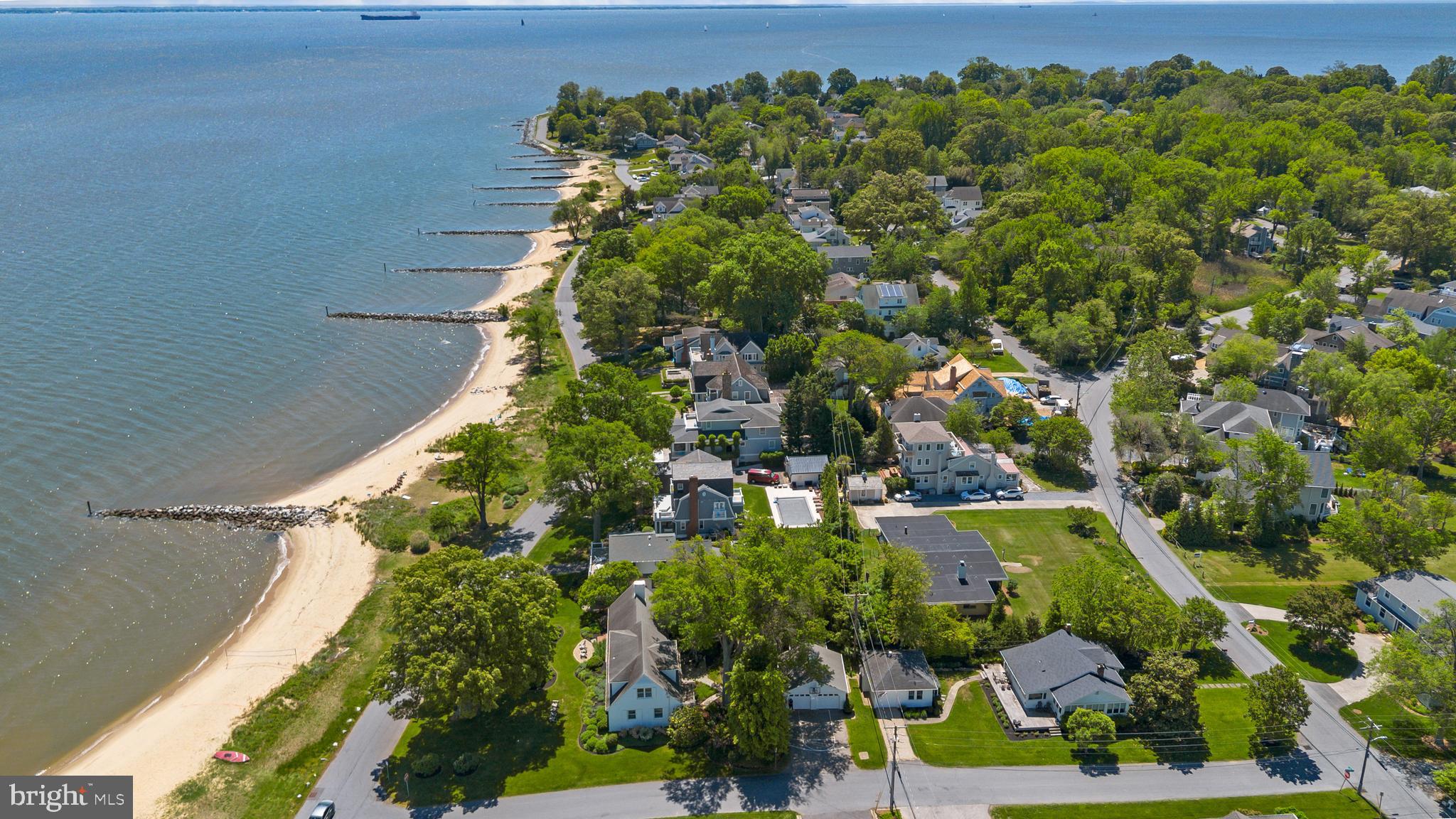 43 E LAKE DRIVE