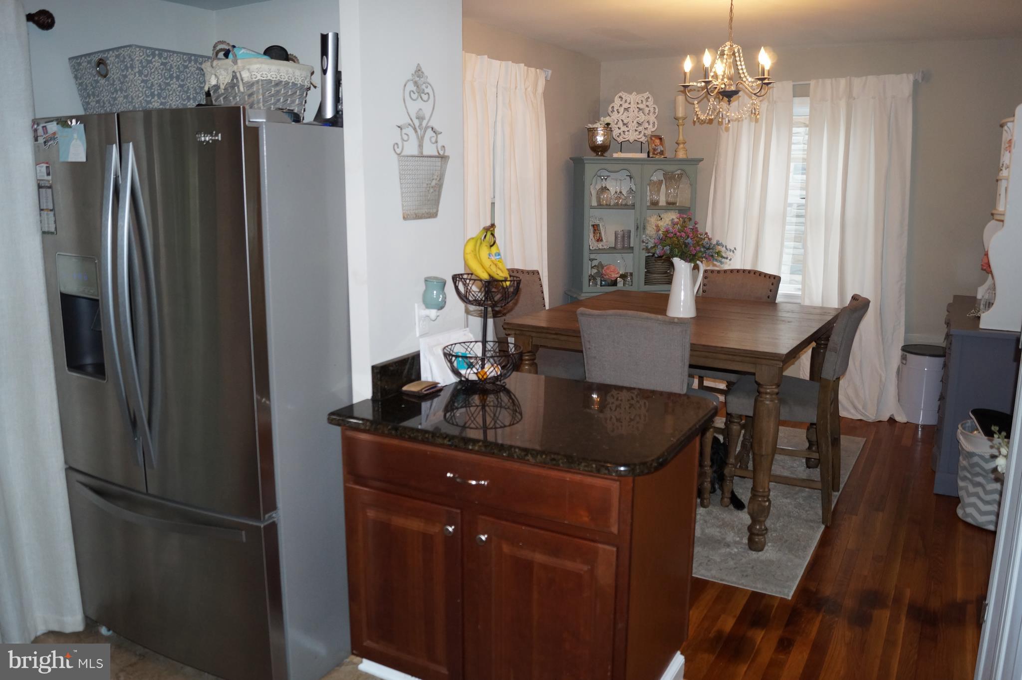 OAKLAND TERRACE - Residential