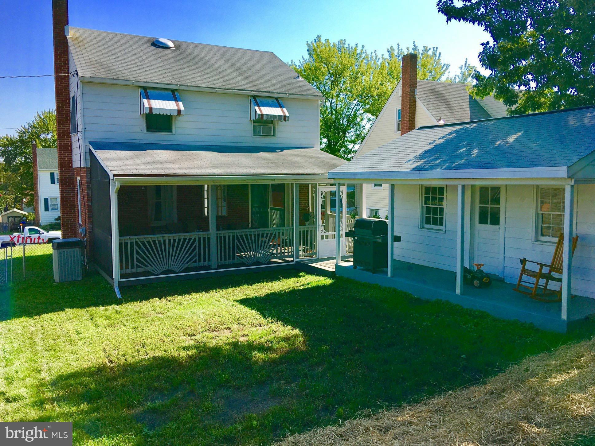 OAKLAND TERRACE - Residential