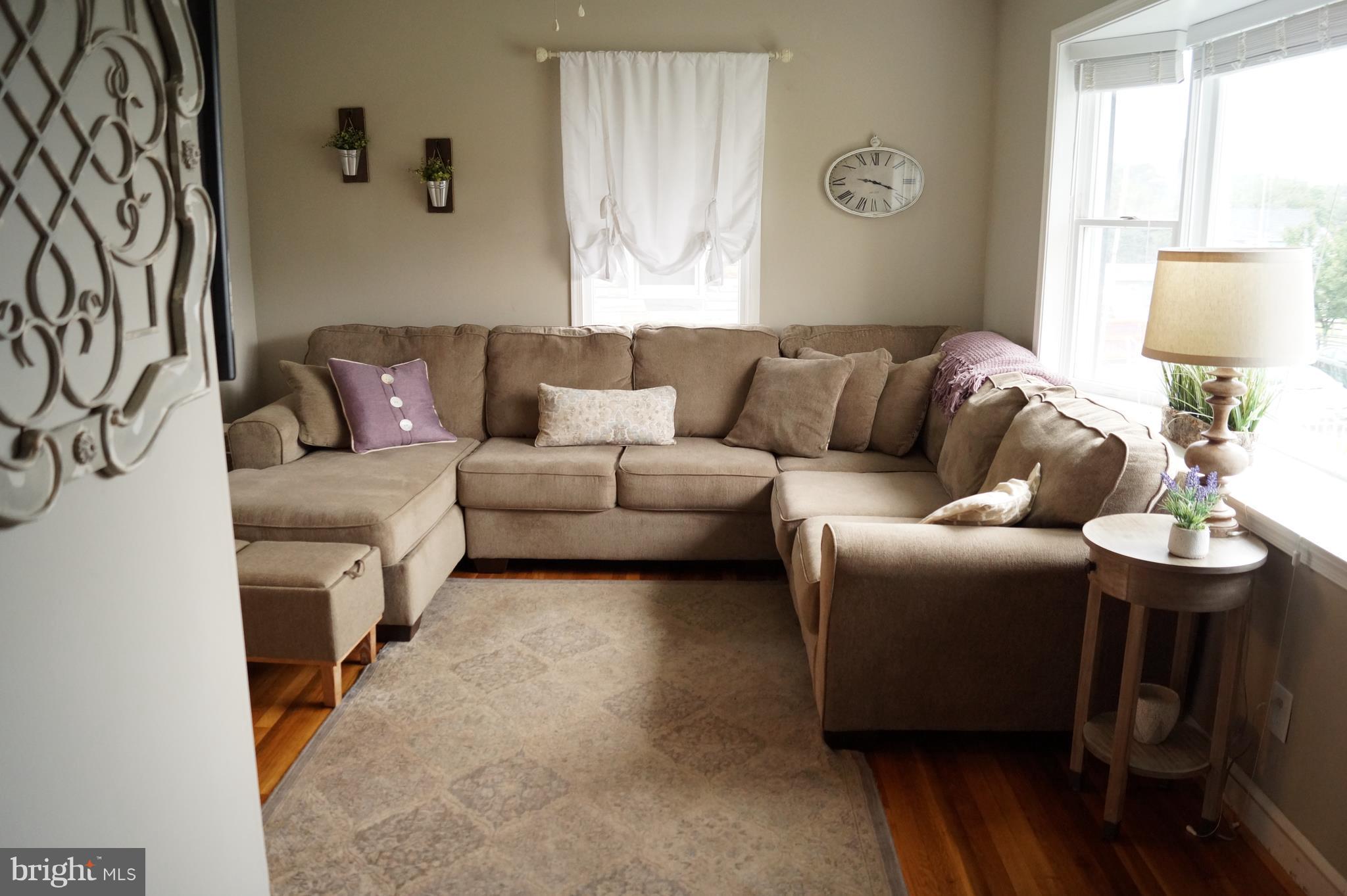 OAKLAND TERRACE - Residential