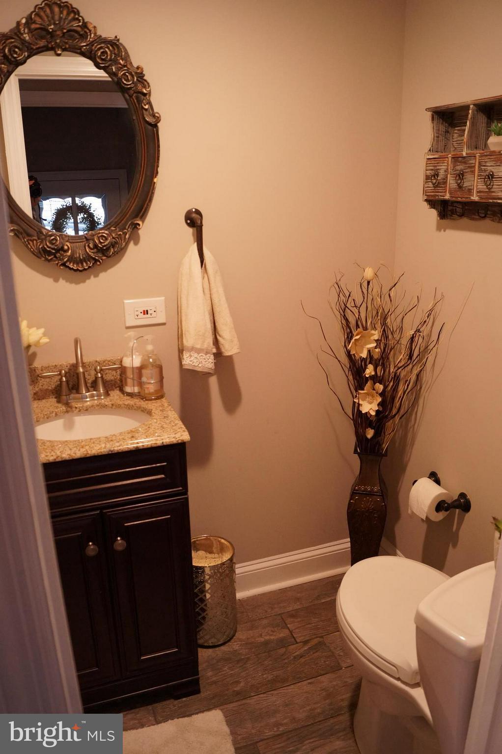 OAKLAND TERRACE - Residential