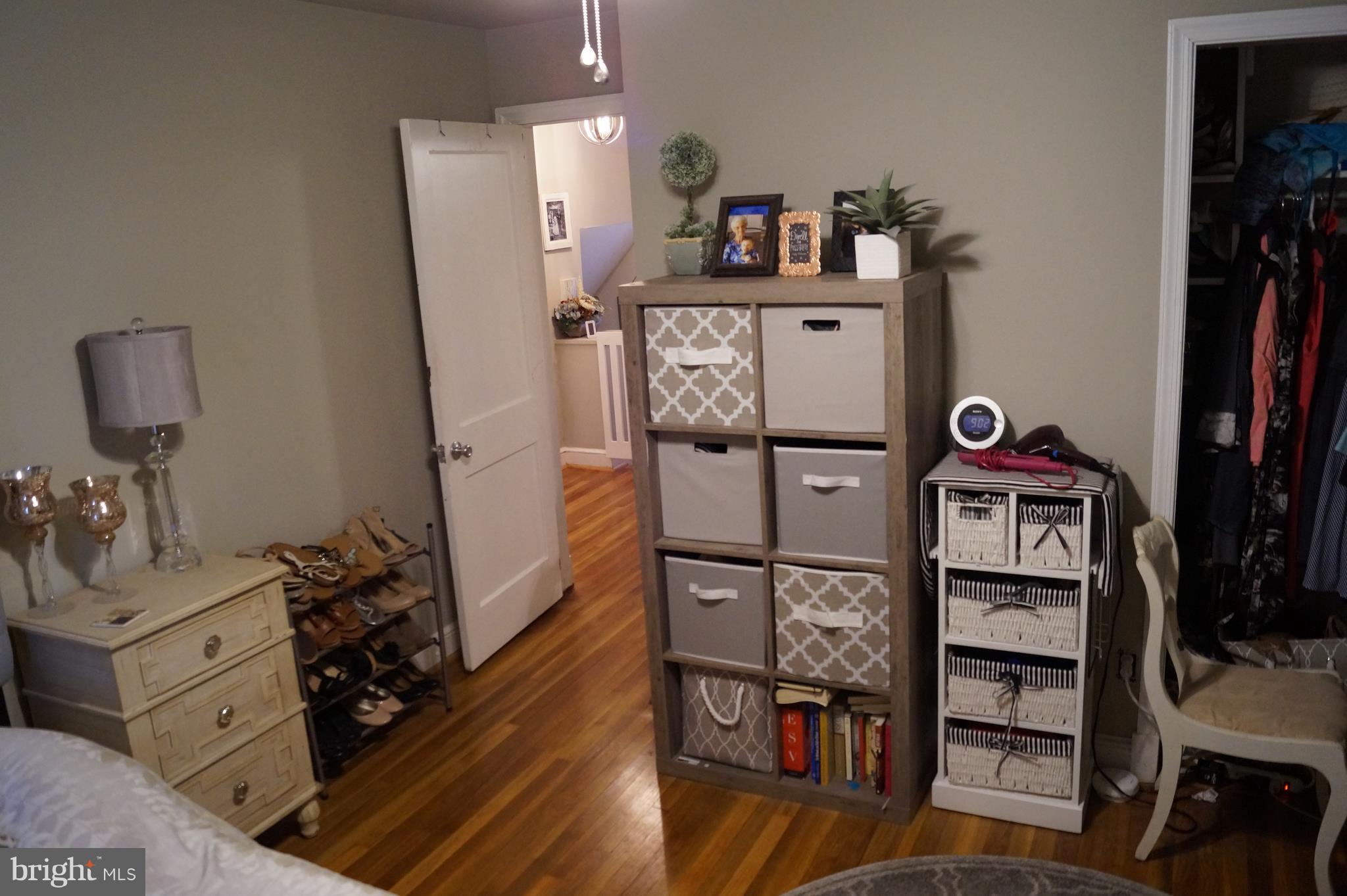 OAKLAND TERRACE - Residential