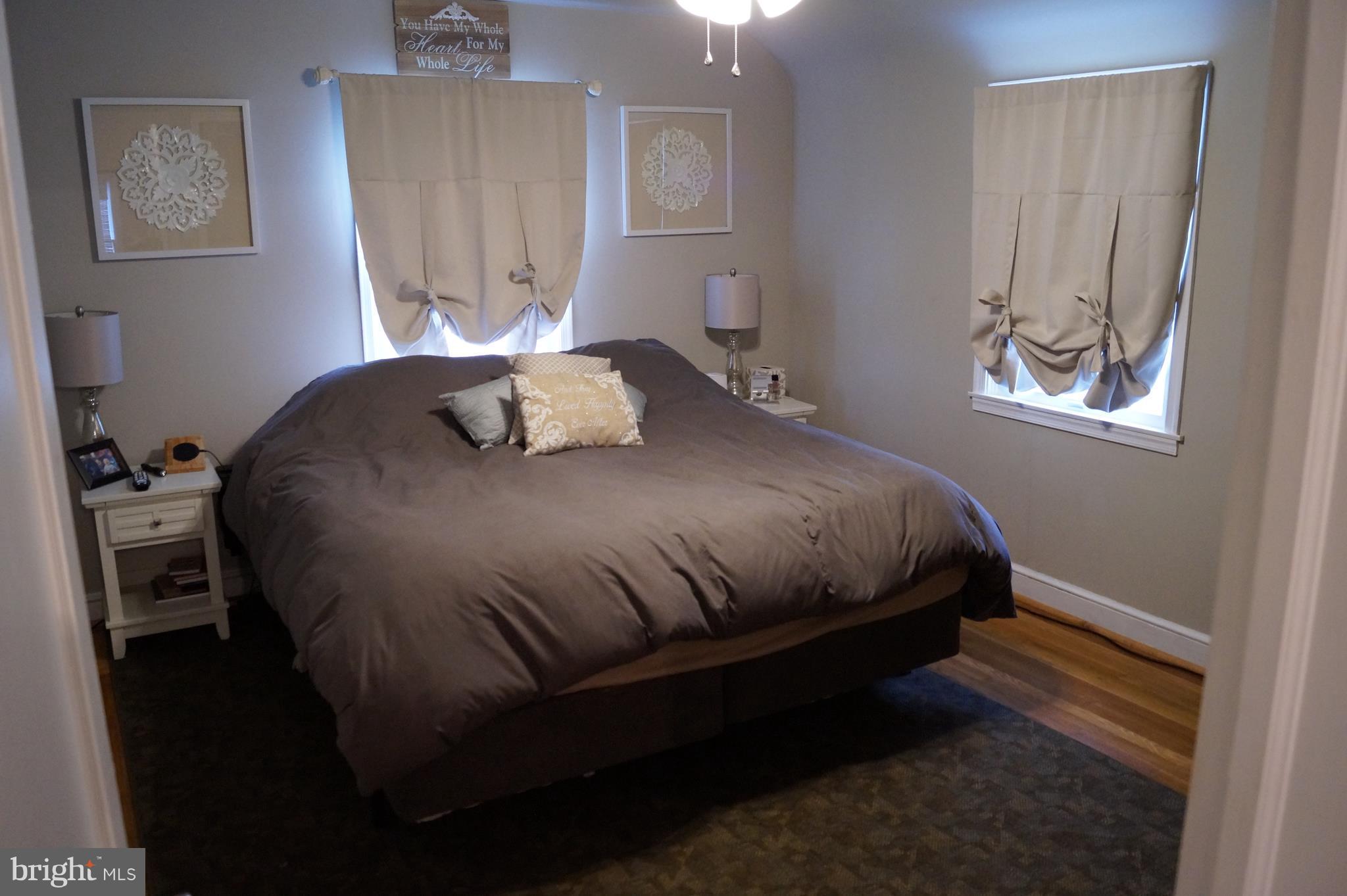 OAKLAND TERRACE - Residential