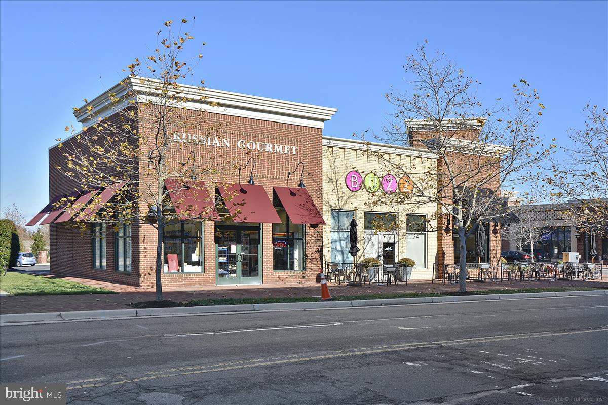 POTOWMACK CROSSING - Residential