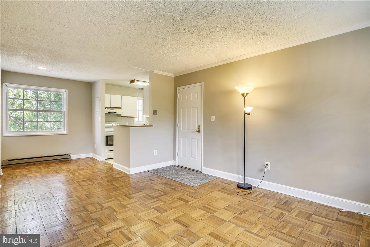 POTOWMACK CROSSING - Residential