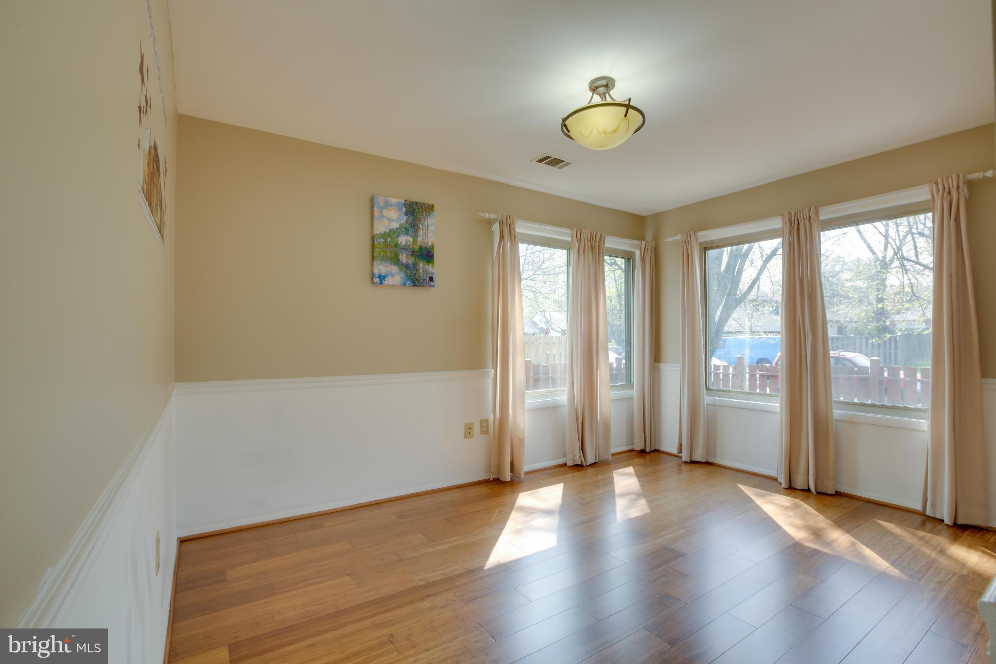 SUGARLAND RUN - Residential