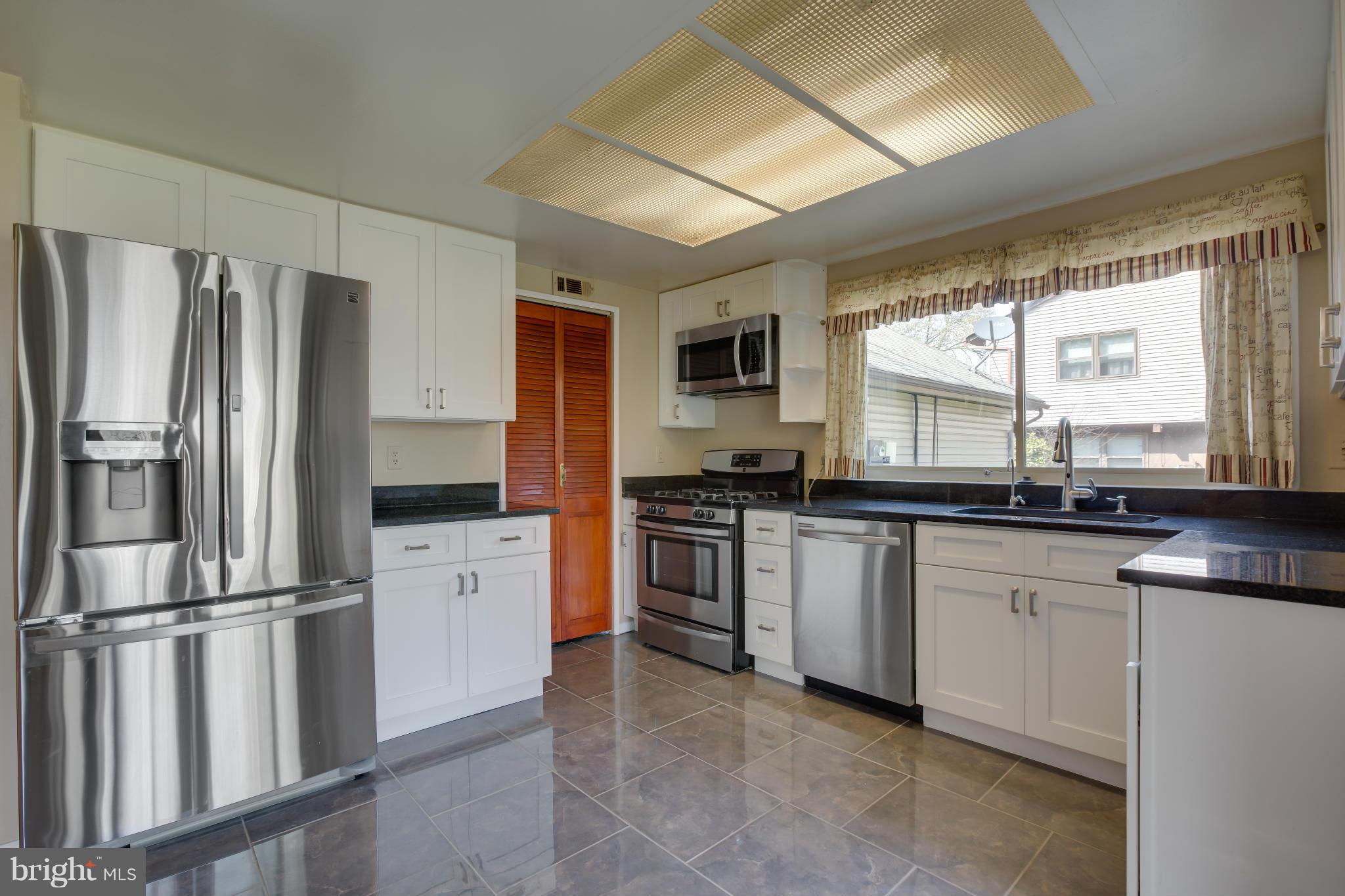 SUGARLAND RUN - Residential