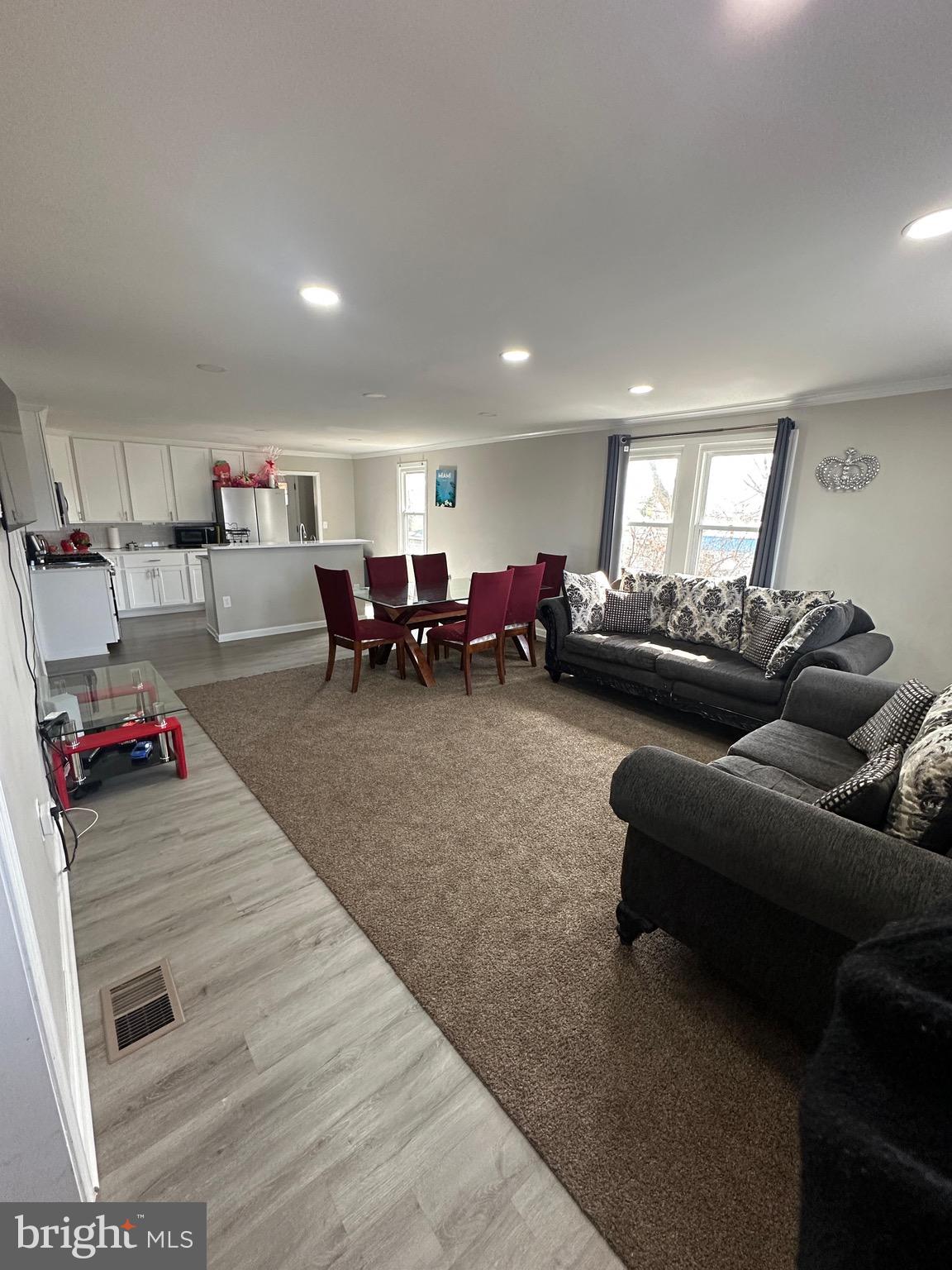 BALTIMORE HIGHLANDS - Residential