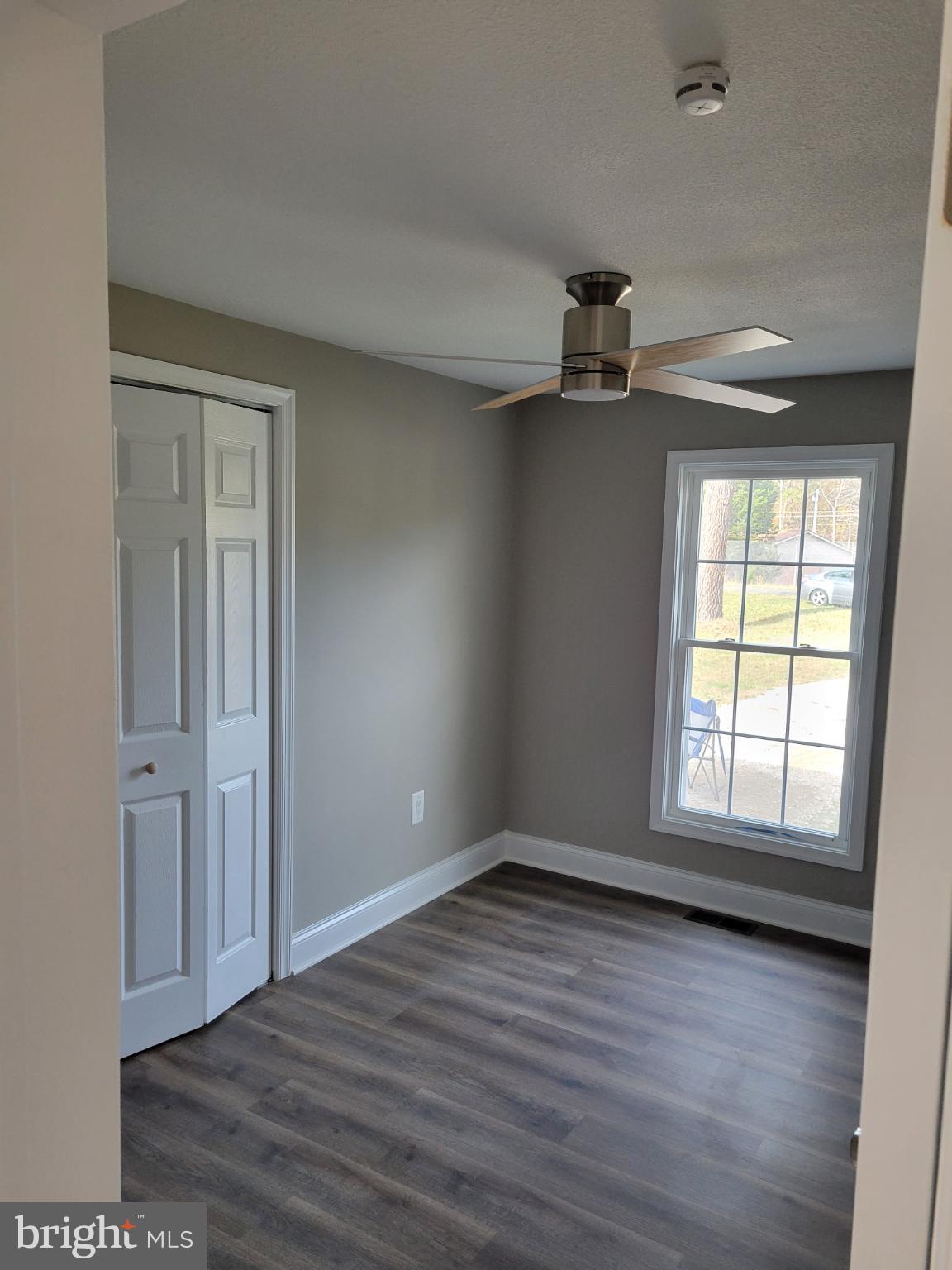 HUGHESVILLE - Residential