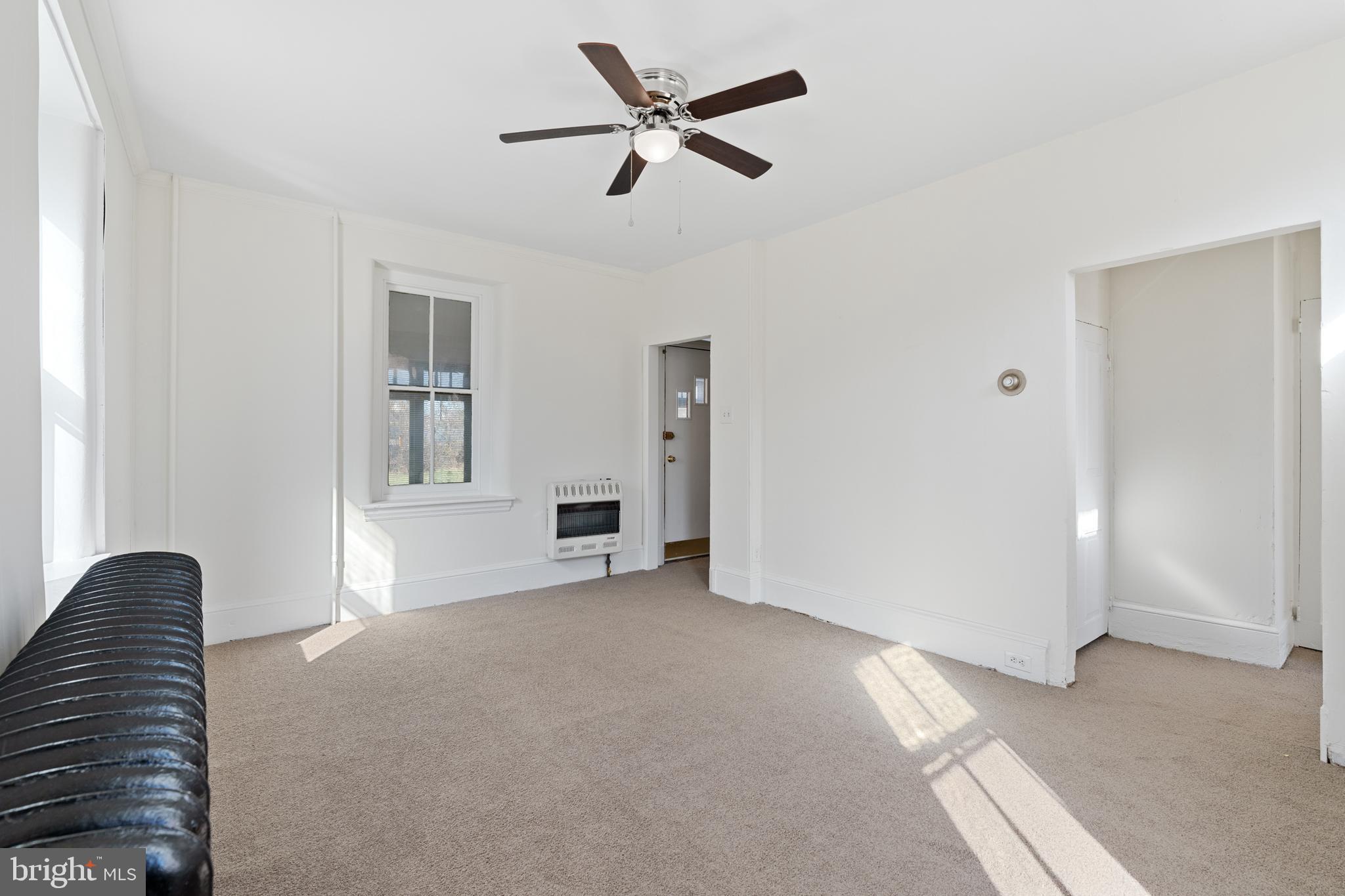 5 S MAPLE AVENUE