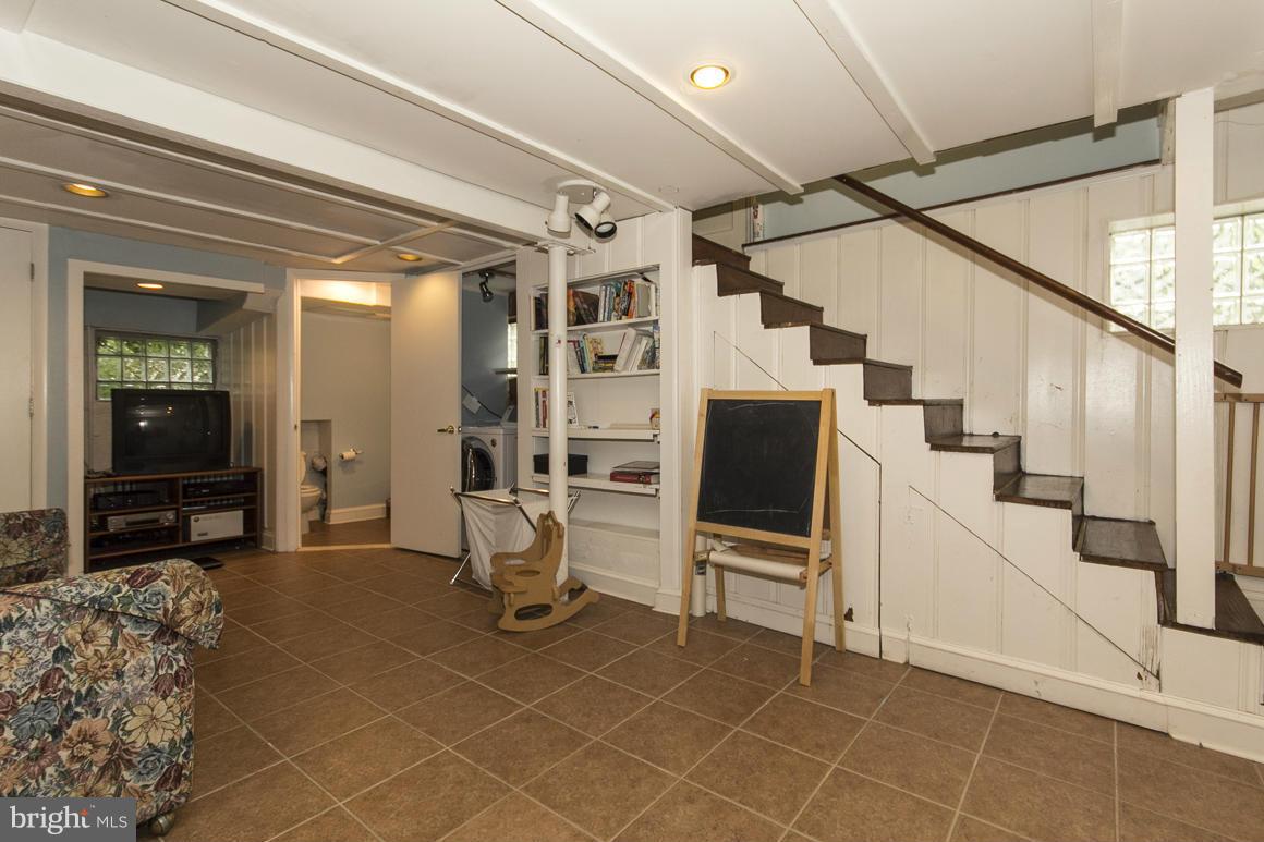 MOUNT WASHINGTON - Residential