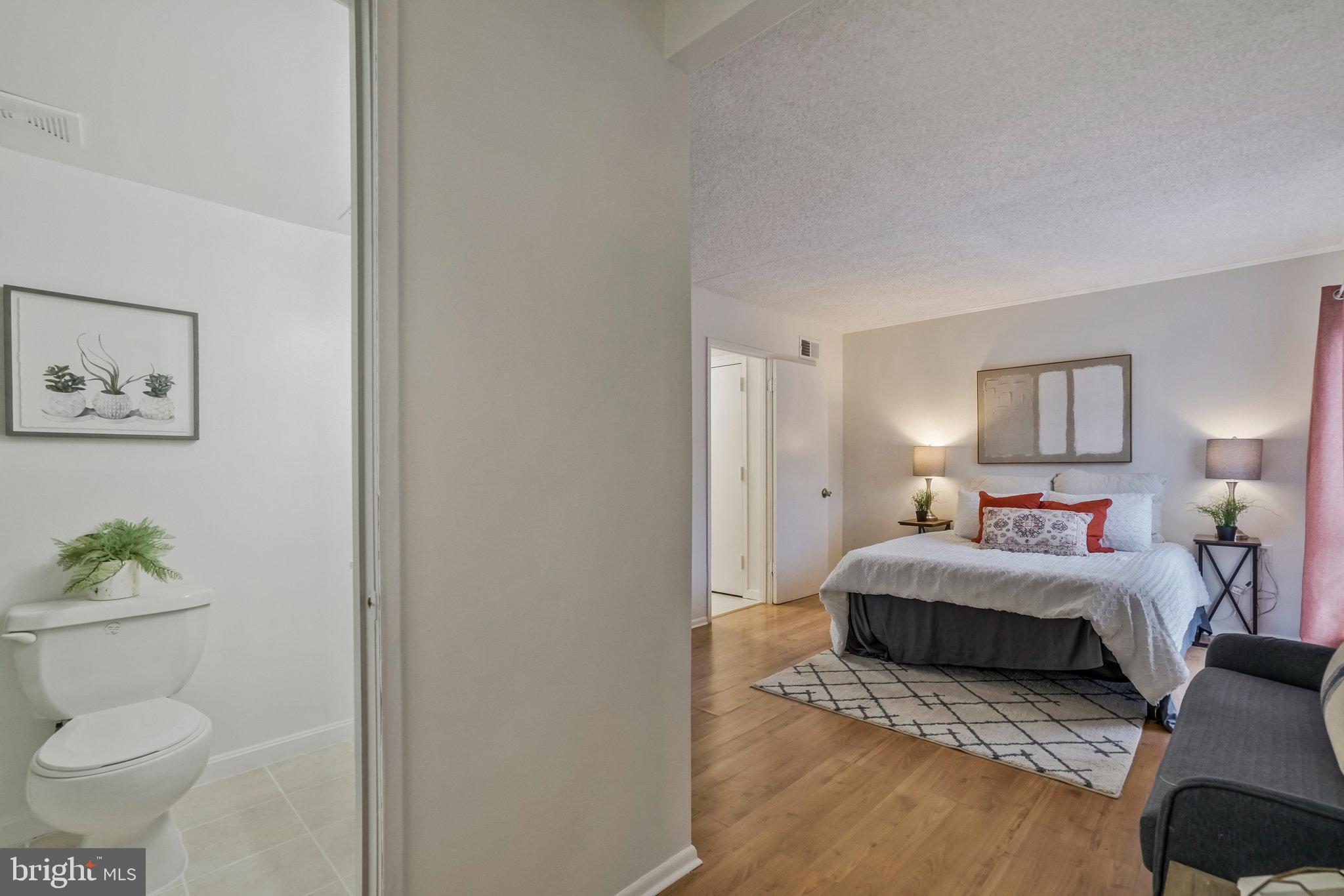 THE VILLAGES CONDO - Residential