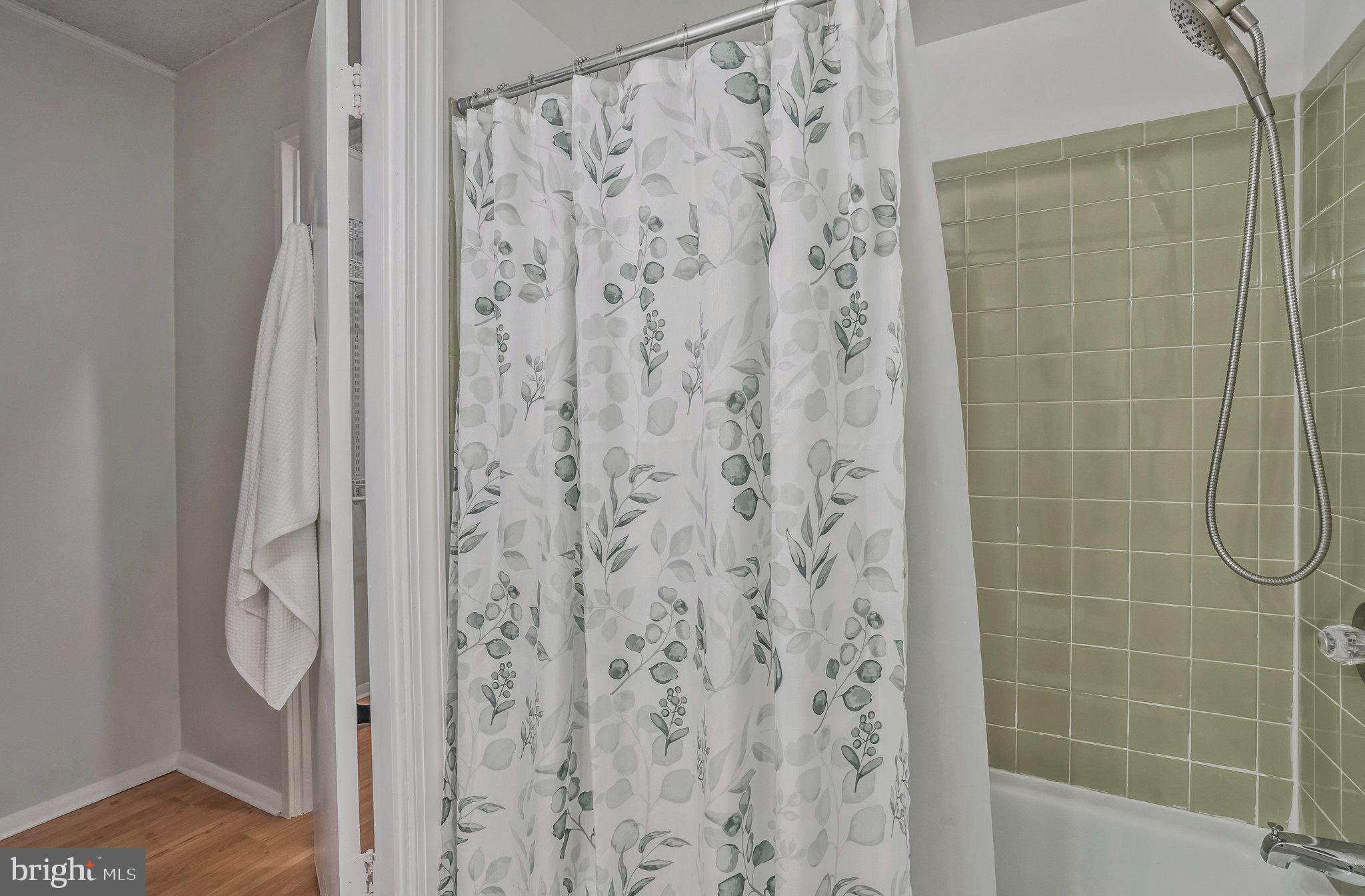 THE VILLAGES CONDO - Residential