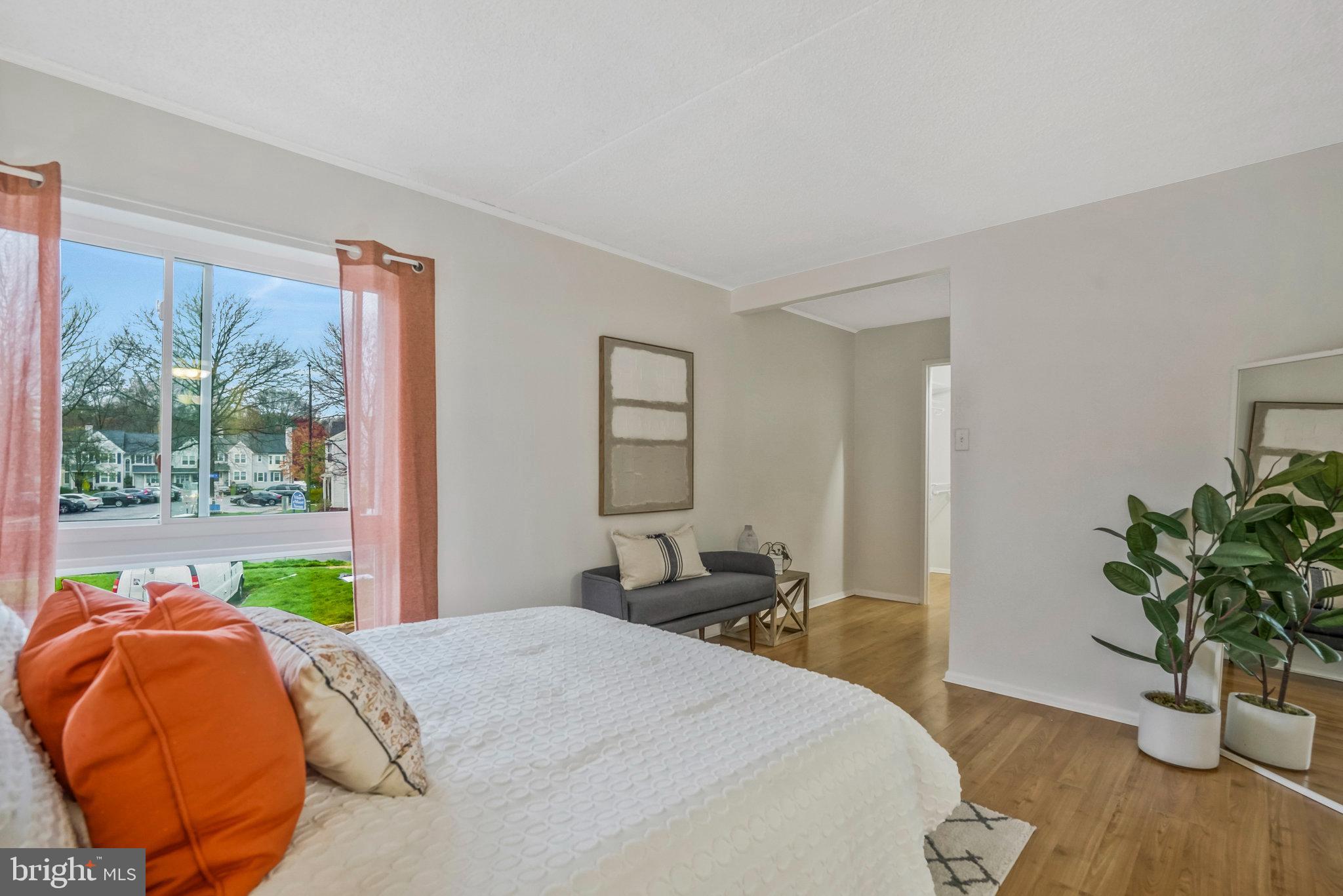 THE VILLAGES CONDO - Residential