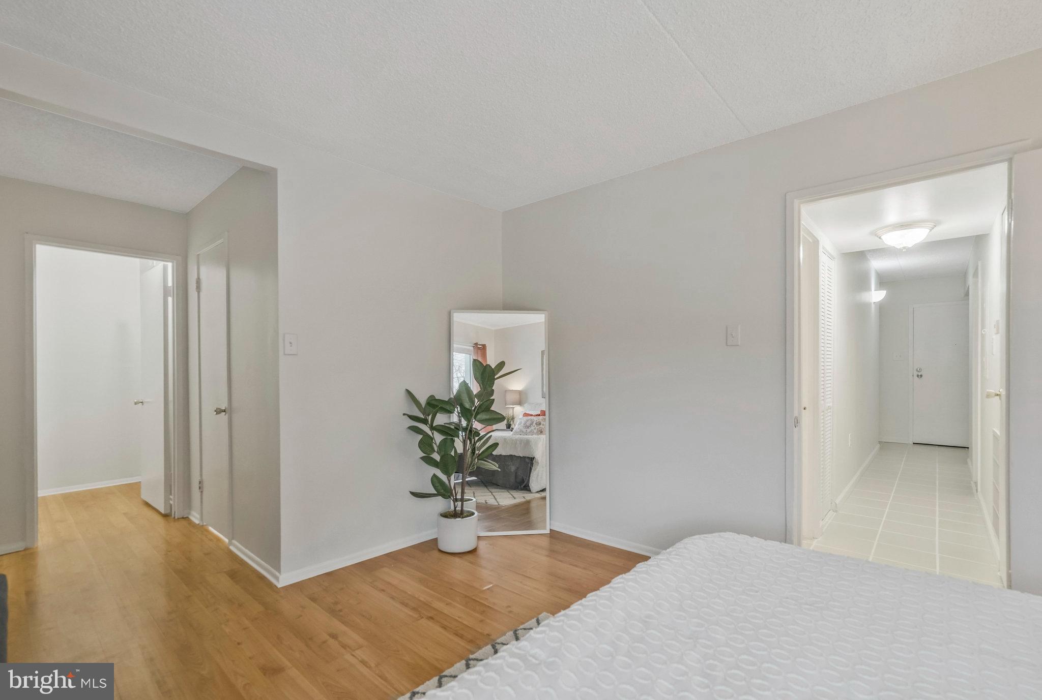 THE VILLAGES CONDO - Residential